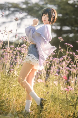 花柒Hana《马鞭草》写真图集 15P｜在线预览与图包下载