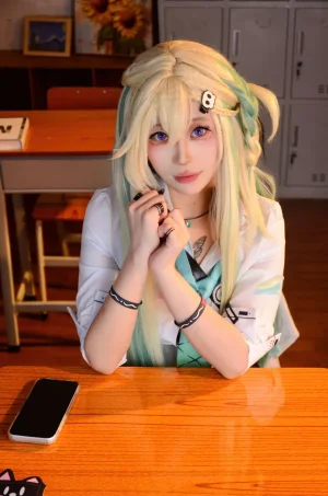 叉烧hibiki《鸣潮 琳奈》写真图集 137P+7V｜在线预览与图包下载