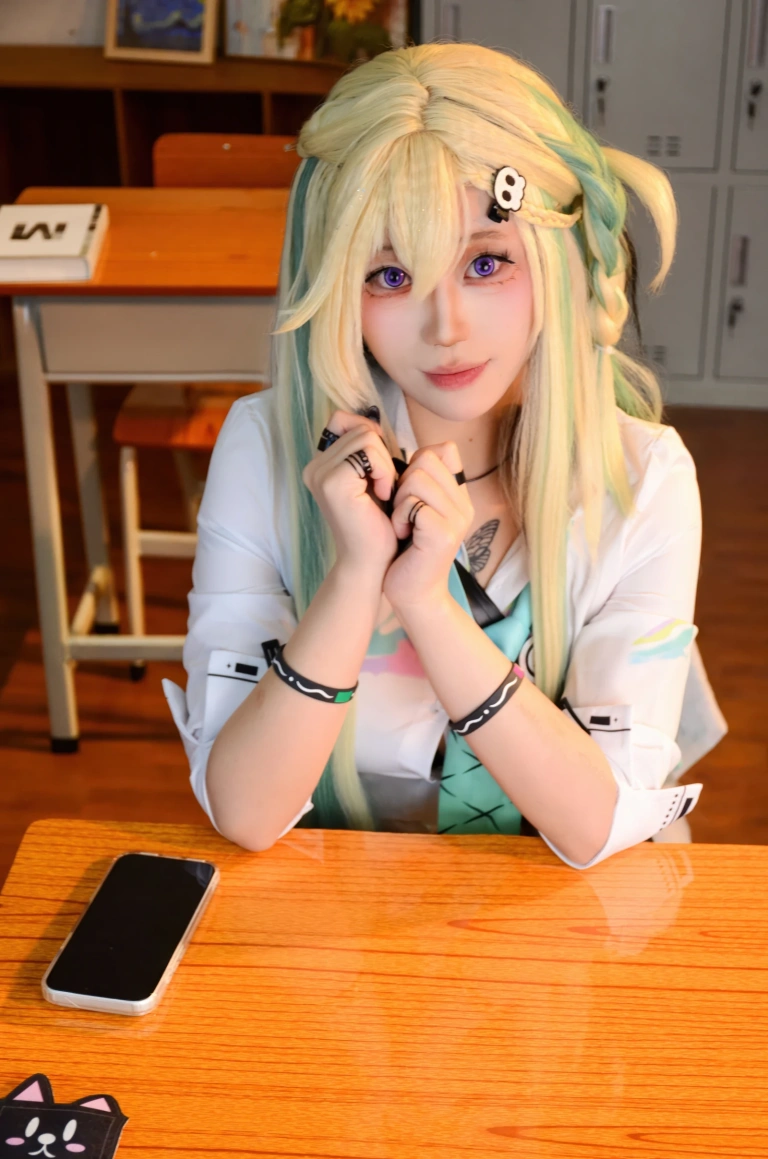 叉烧hibiki《鸣潮 琳奈》写真图集 137P+7V｜在线预览与图包下载