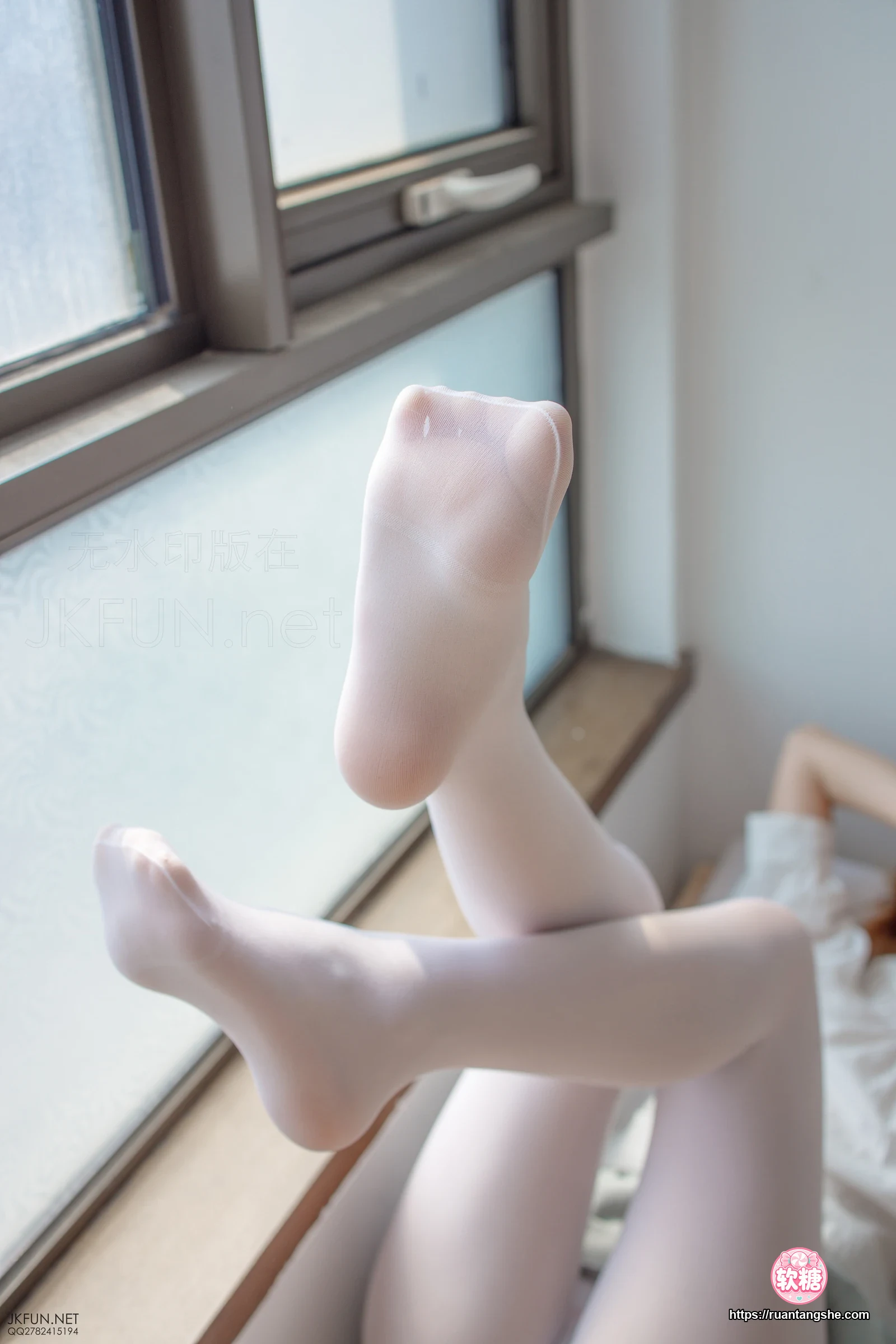 森萝财团 JKFUN-009 50D白丝 按摩仪