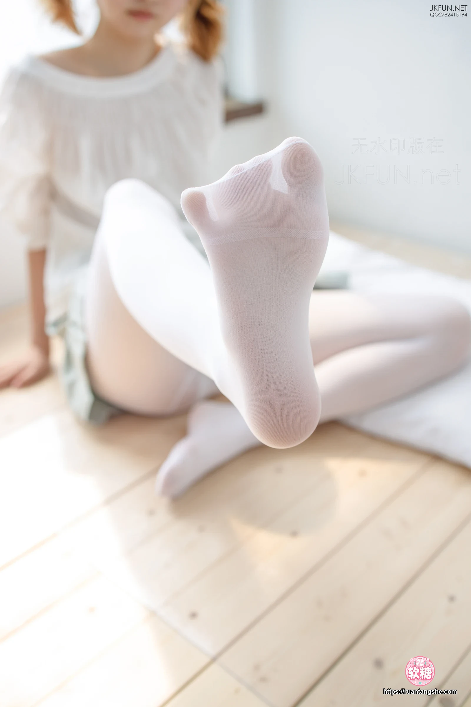 森萝财团 JKFUN-009 50D白丝 按摩仪