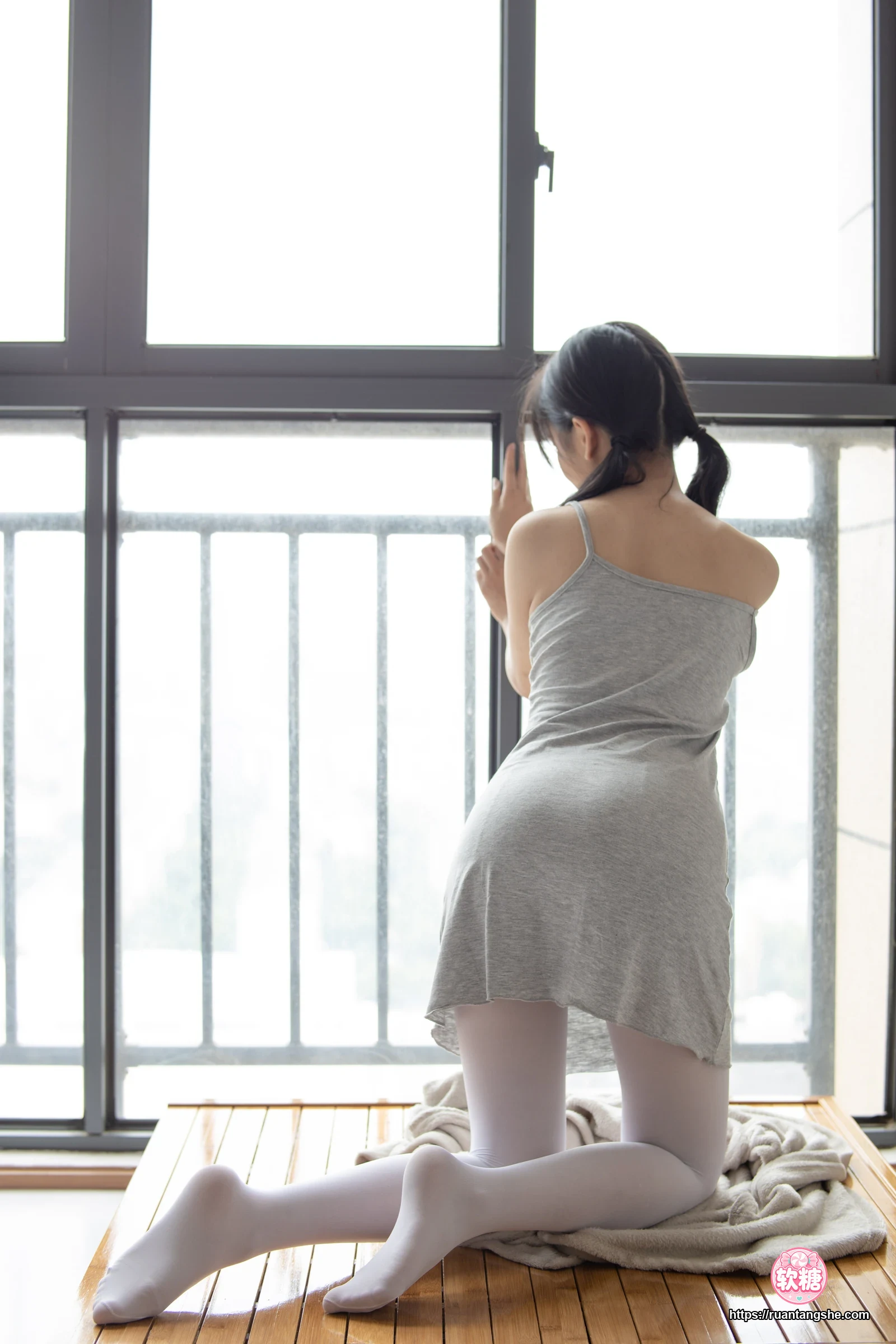 森萝财团 JKFUN-013 80D白丝 小香