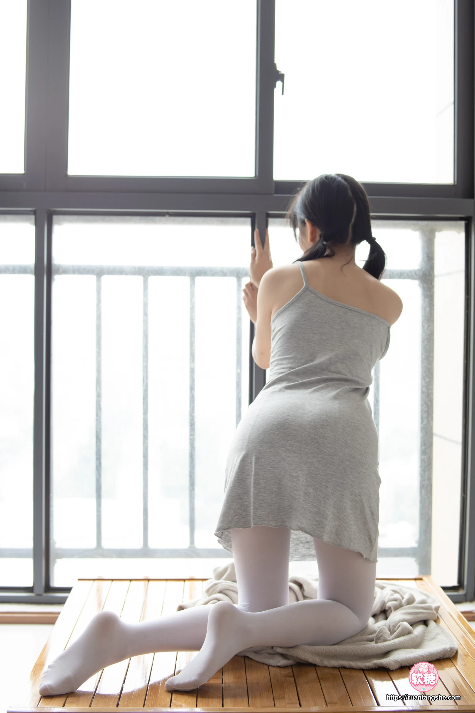 森萝财团 JKFUN-013 80D白丝 小香