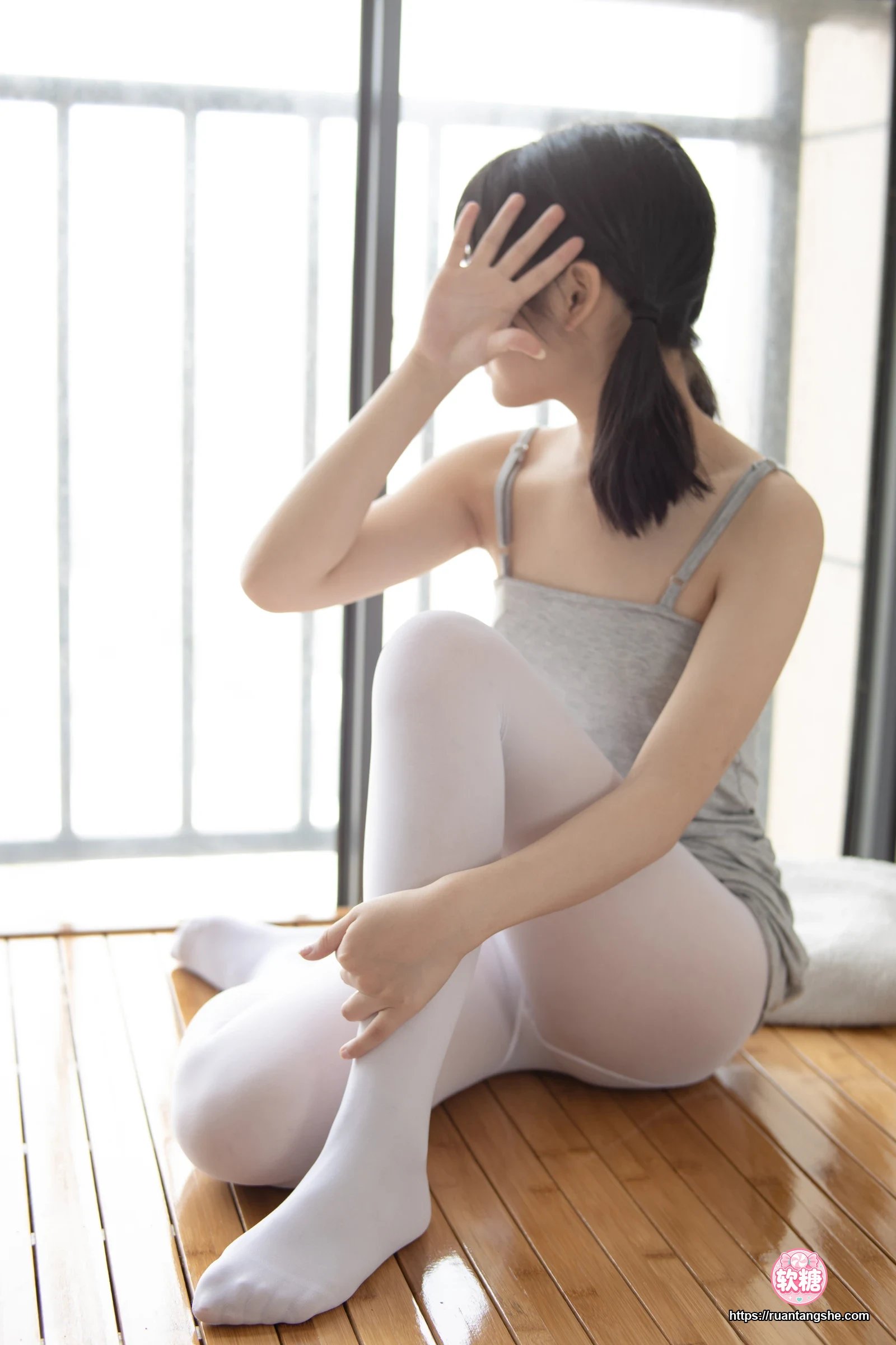 森萝财团 JKFUN-013 80D白丝 小香