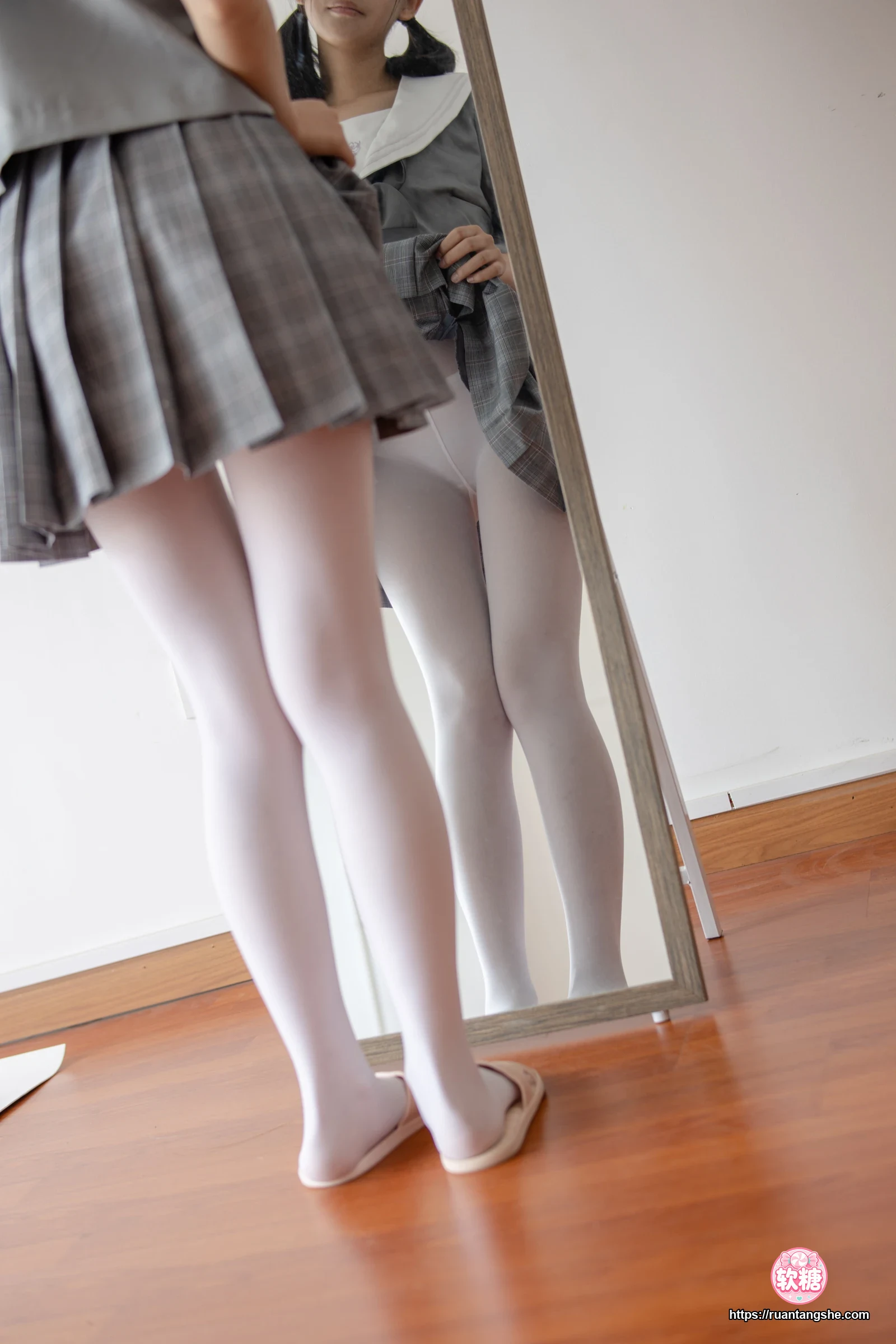 森萝财团 JKFUN-013 80D白丝 小香