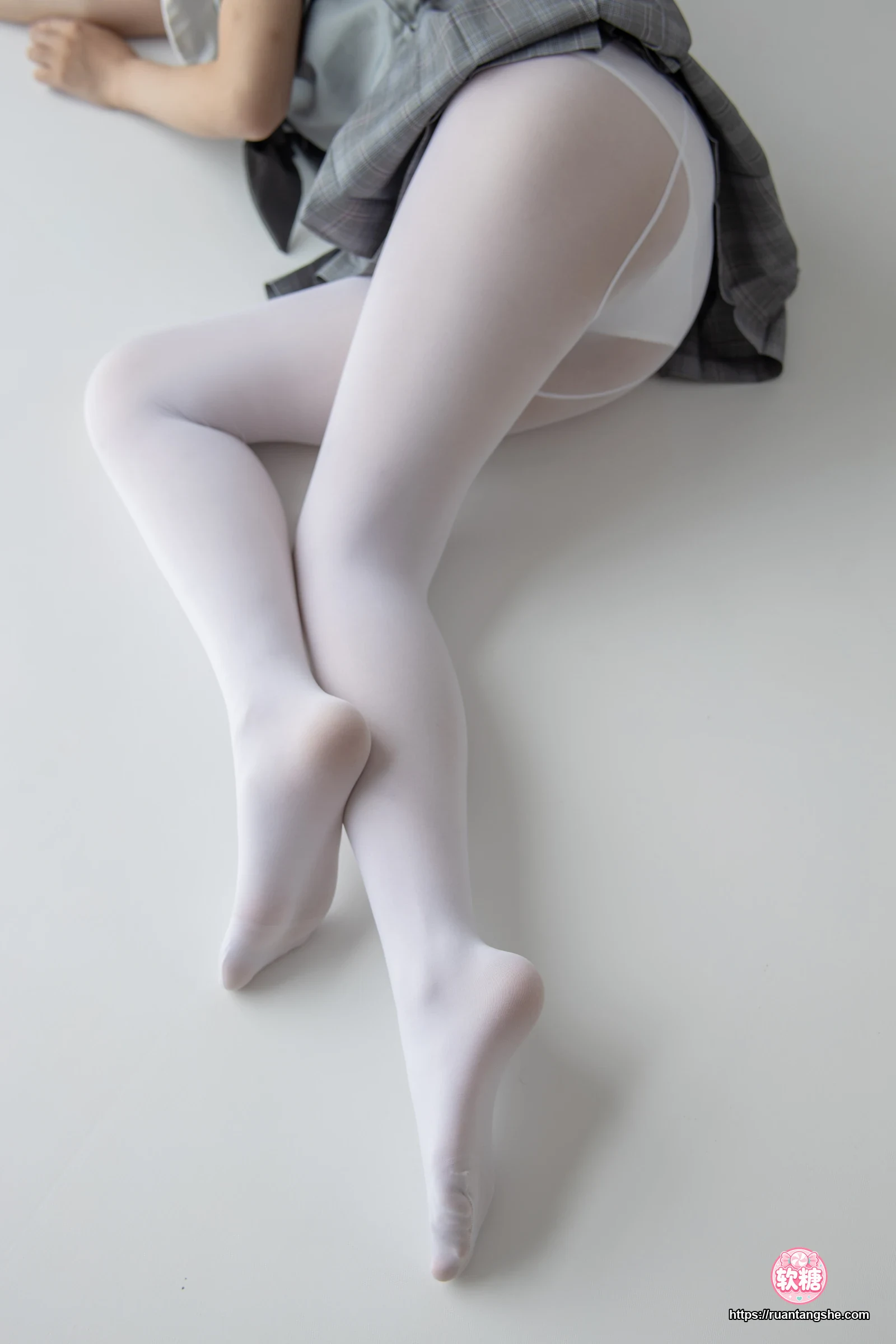 森萝财团 JKFUN-013 80D白丝 小香