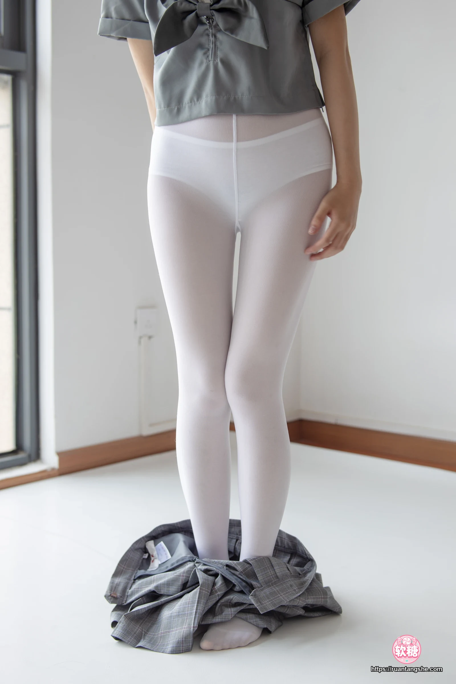 森萝财团 JKFUN-013 80D白丝 小香