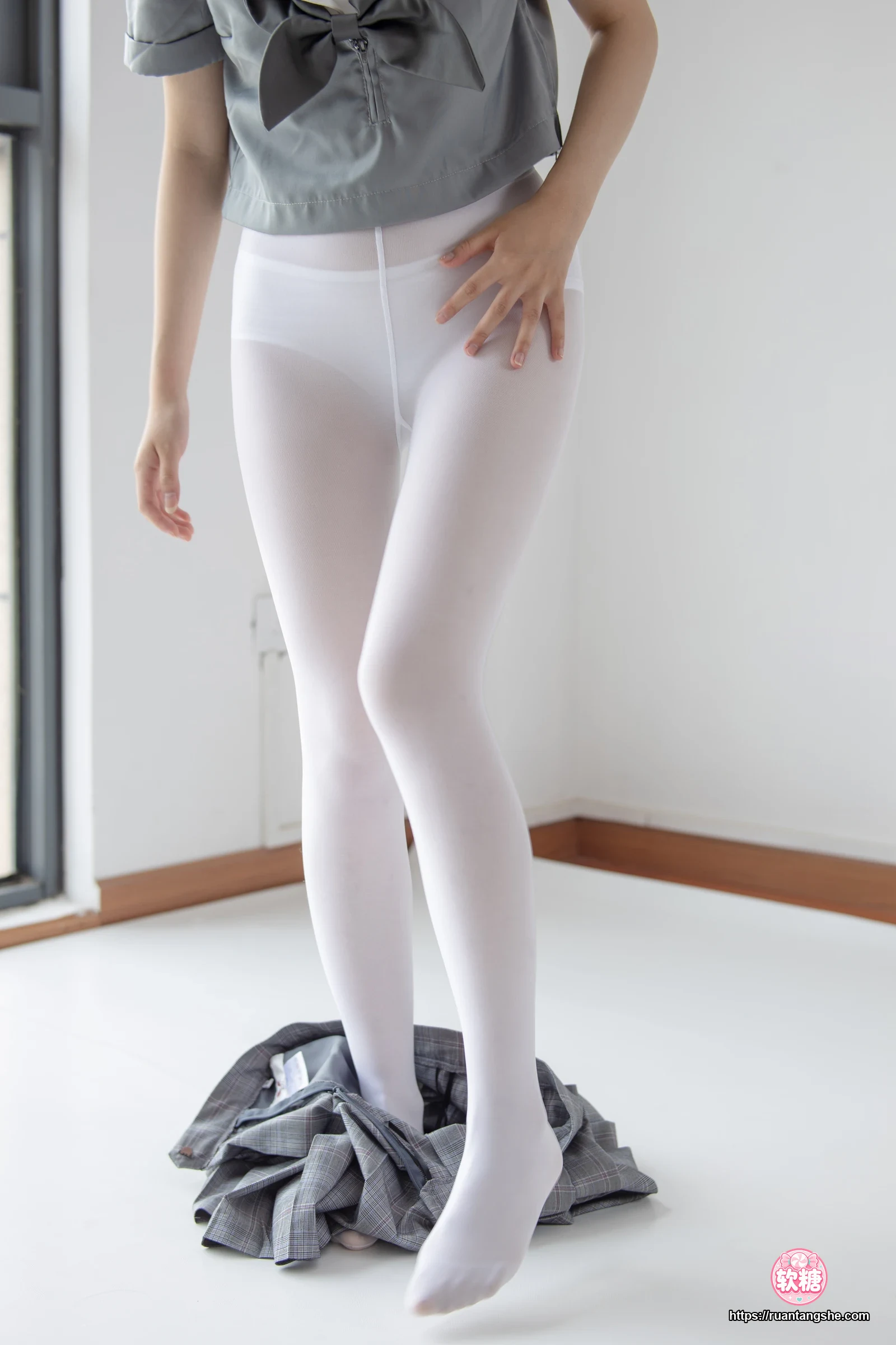 森萝财团 JKFUN-013 80D白丝 小香