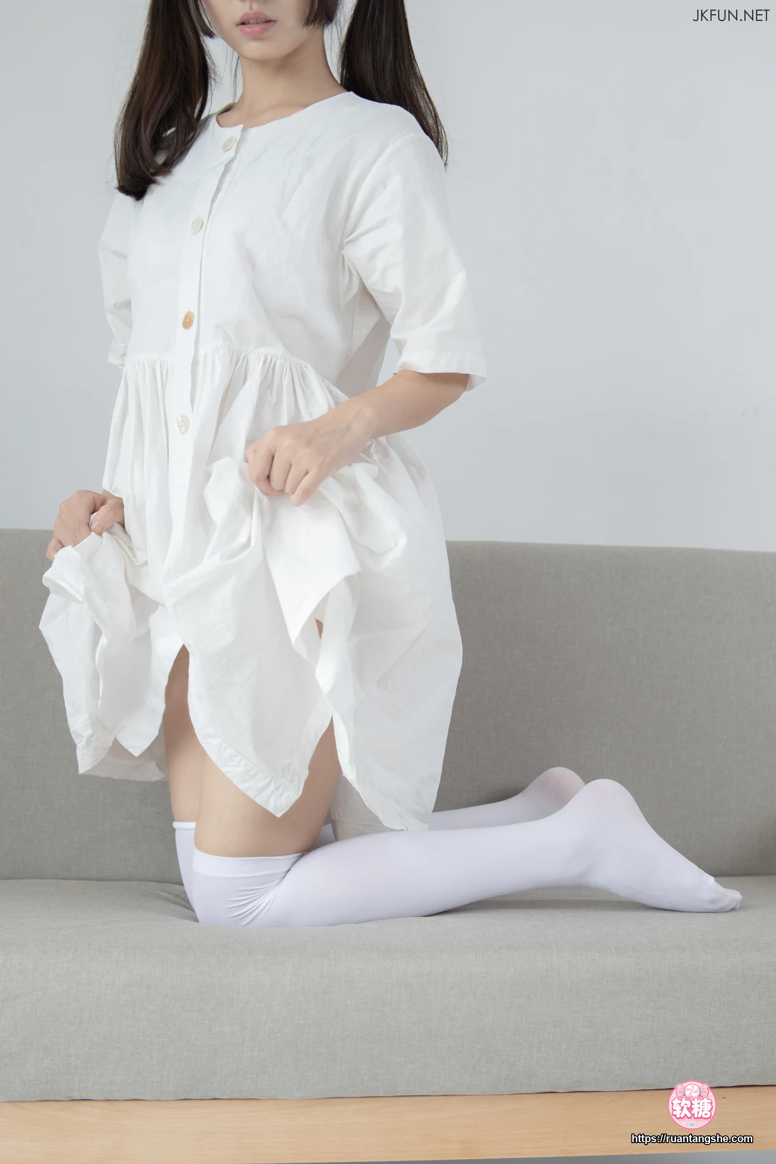 森萝财团 JKFUN-014 80D过膝袜 默陌