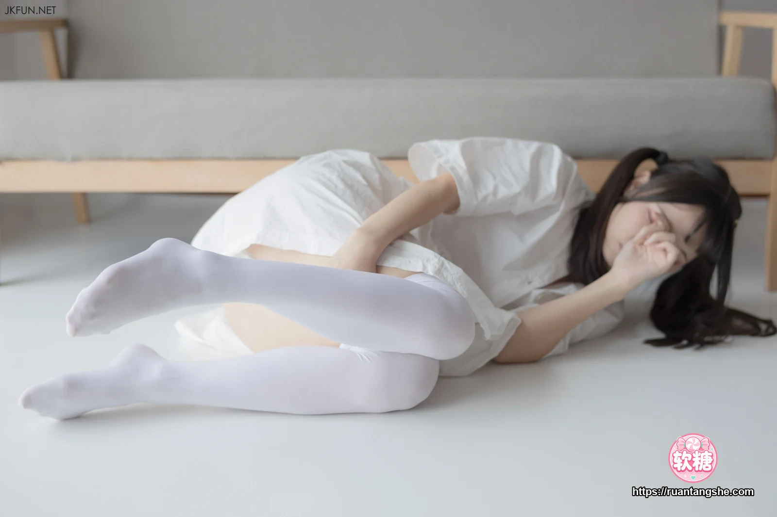森萝财团 JKFUN-014 80D过膝袜 默陌