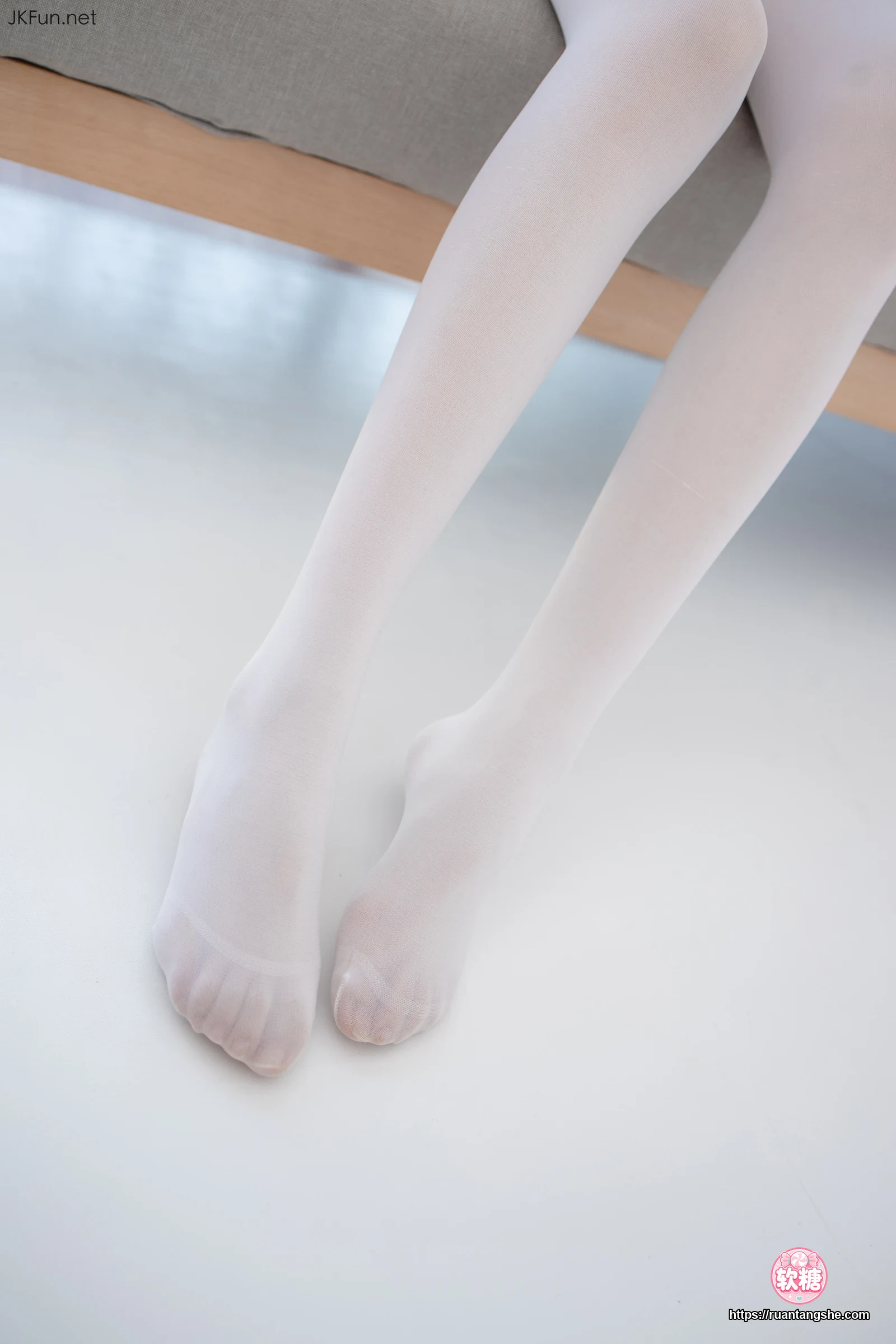 森萝财团 JKFUN-020 80D白丝 Aika