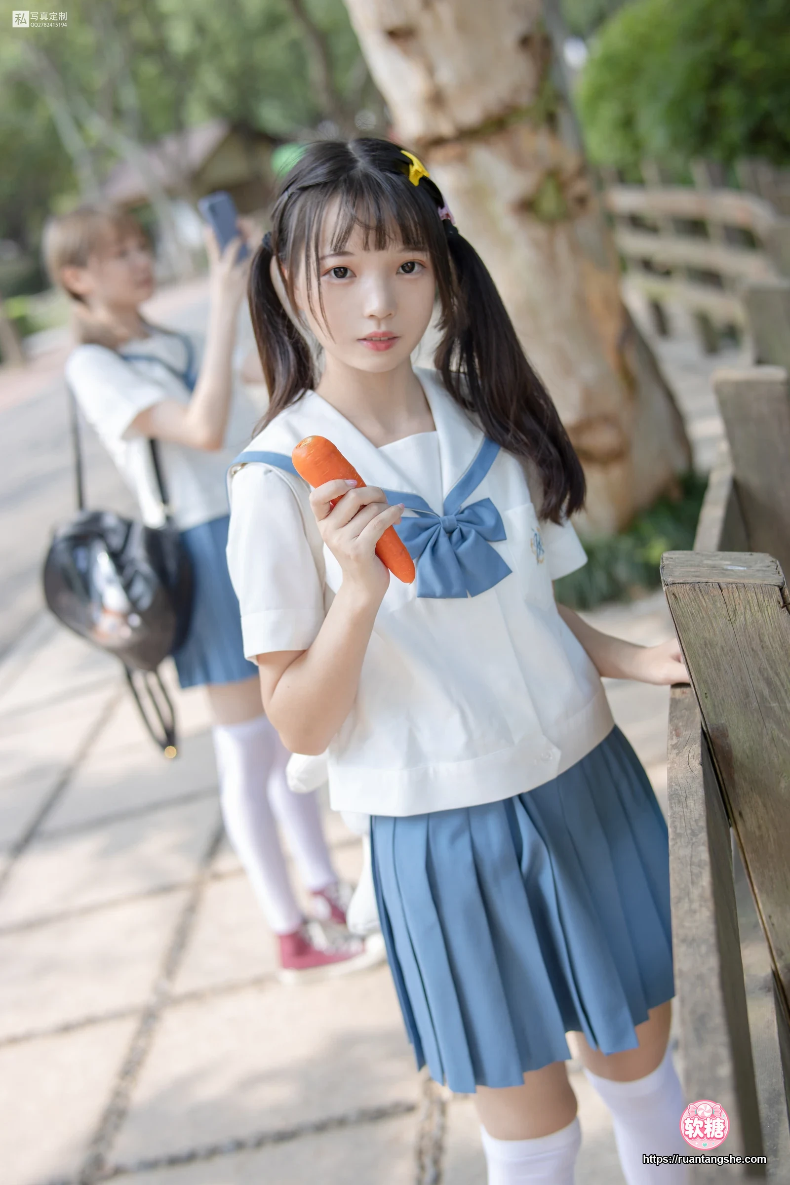 森萝财团 JKFUN-025 《两女一ZOO》 80D白丝过膝袜 默陌&Aika