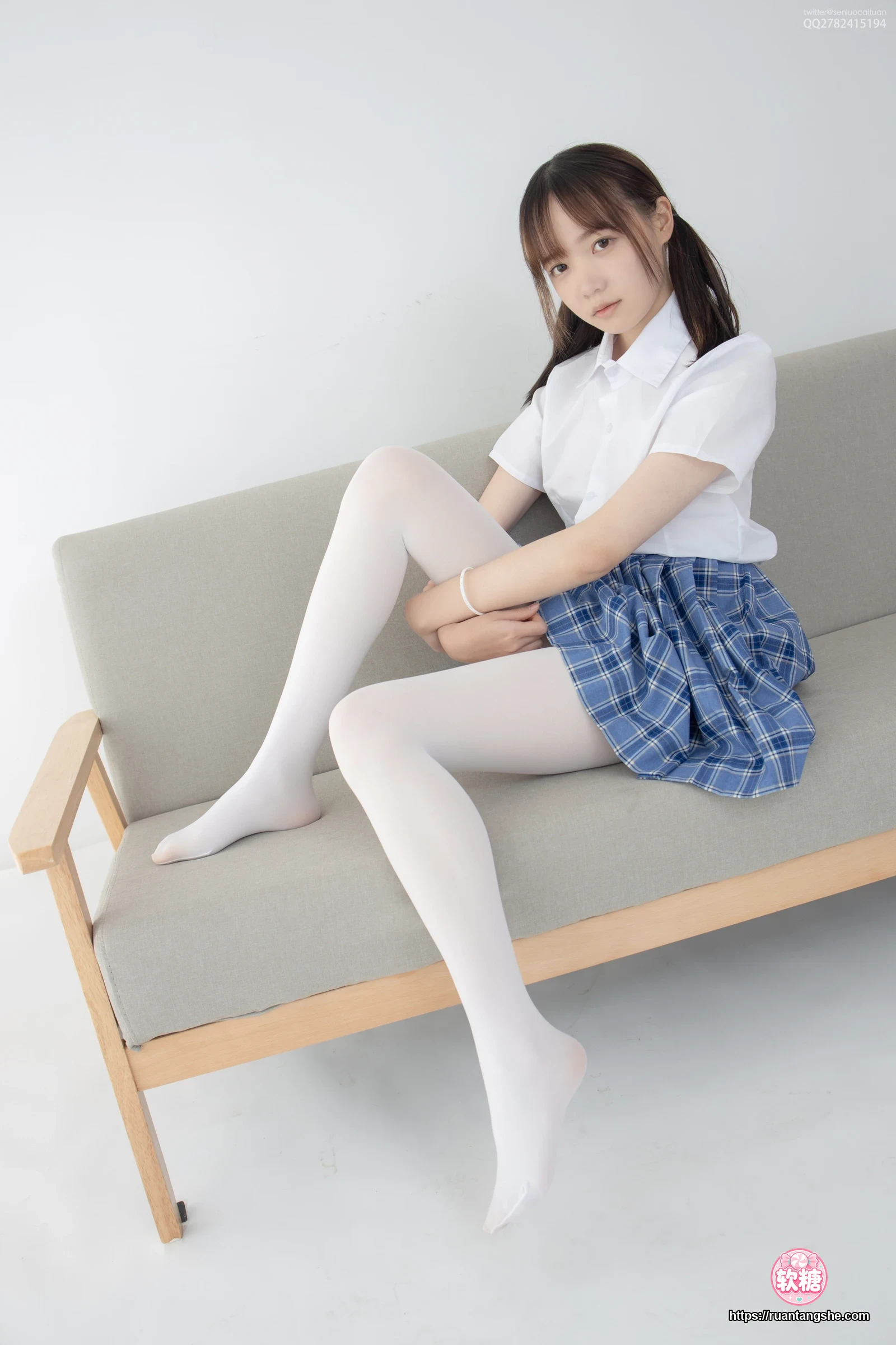 森萝财团 JKFUN-045 《百圆定制1-2》 80D白丝 Aika