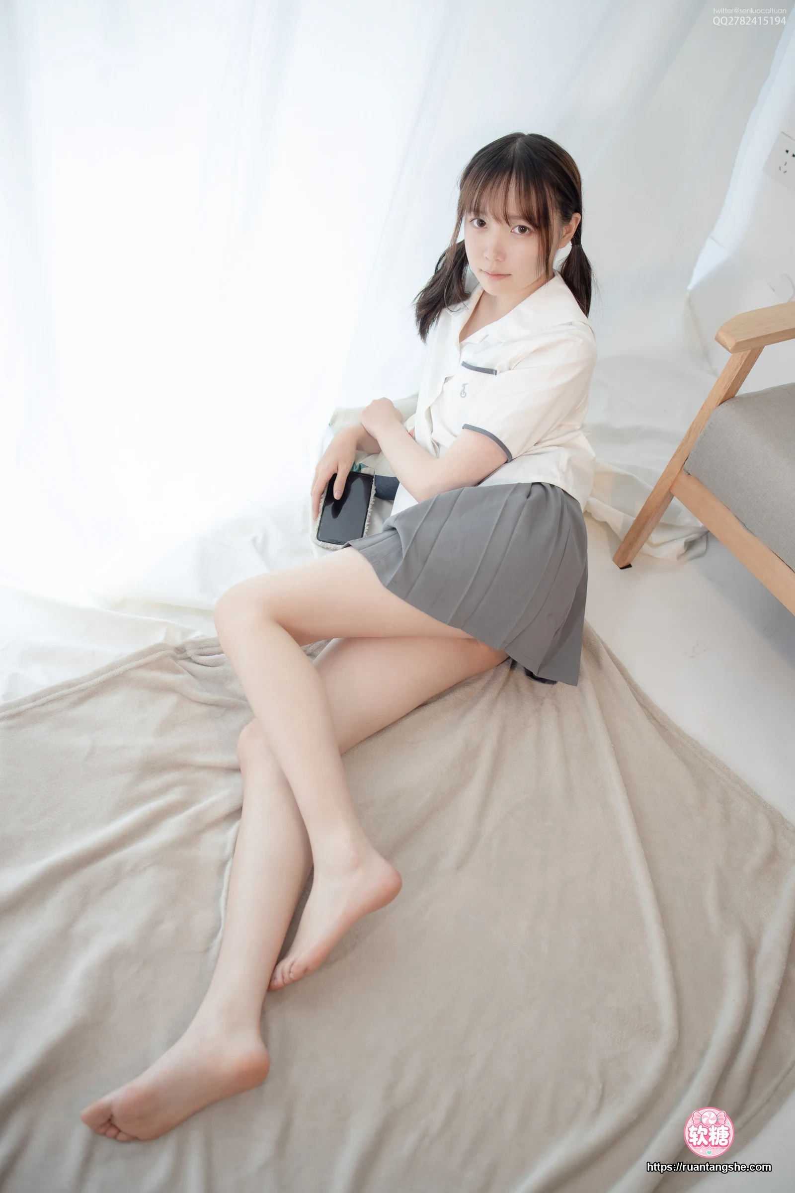 森萝财团 JKFUN-050 《百圆定制1.5-1》 JK果足 Aika
