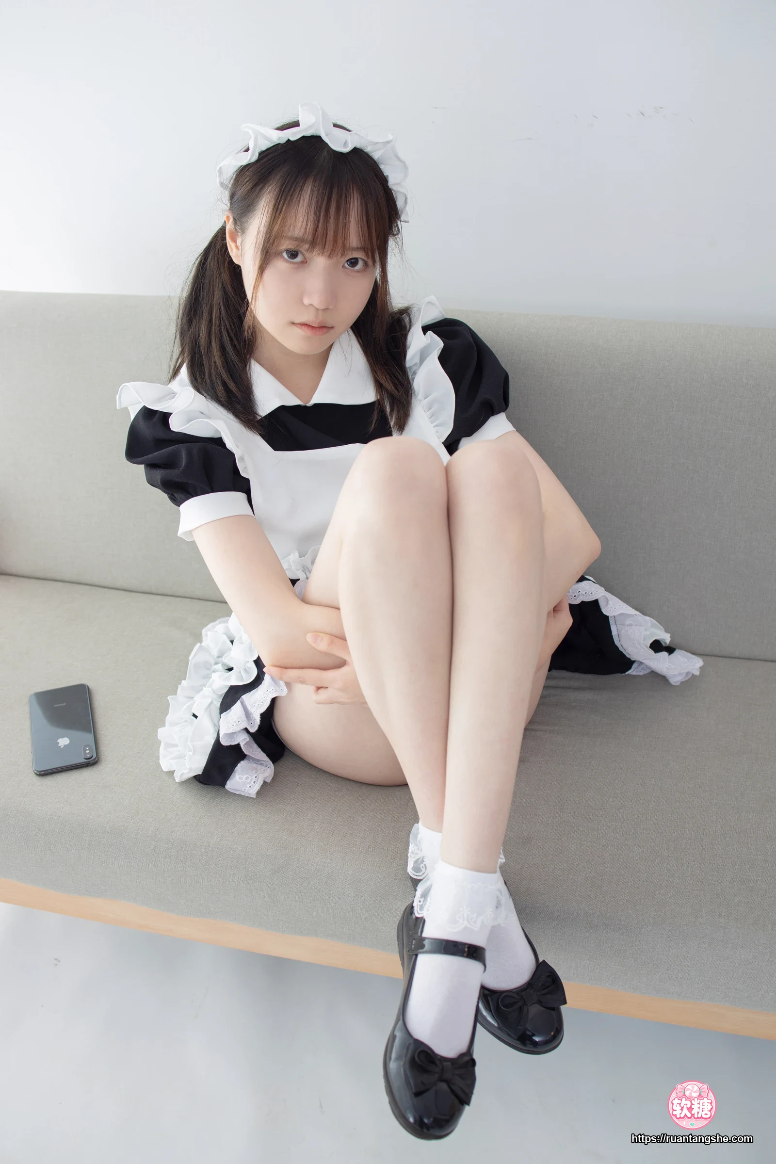 森萝财团 JKFUN-056 《百圆定制2-2》 蕾丝花边短袜女仆 Aika