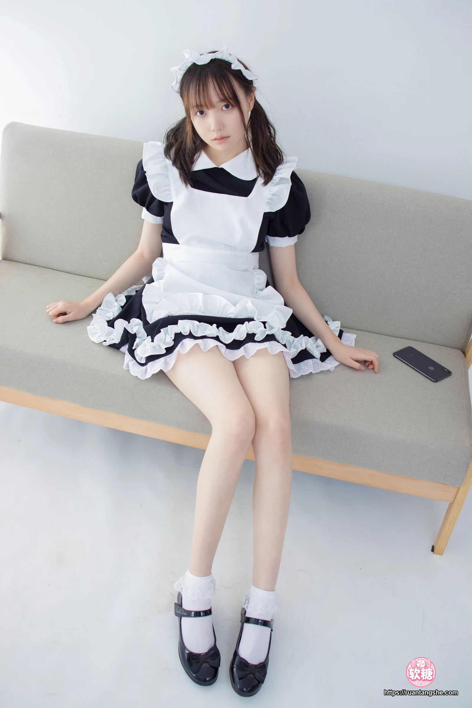 森萝财团 JKFUN-056 《百圆定制2-2》 蕾丝花边短袜女仆 Aika