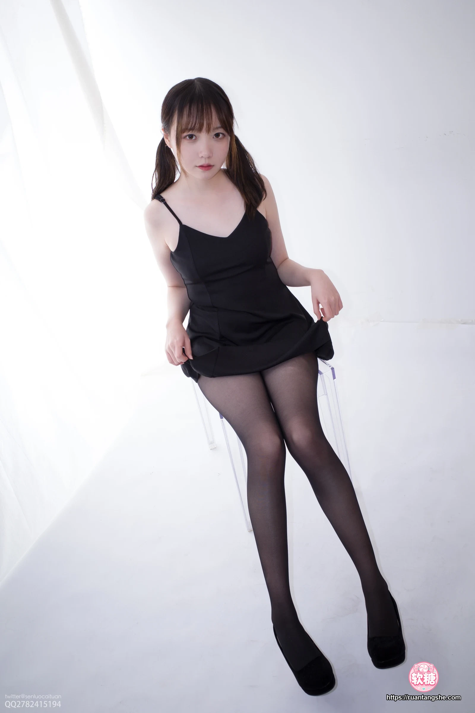 森萝财团 JKFUN-058 《黑涩现实》Aika
