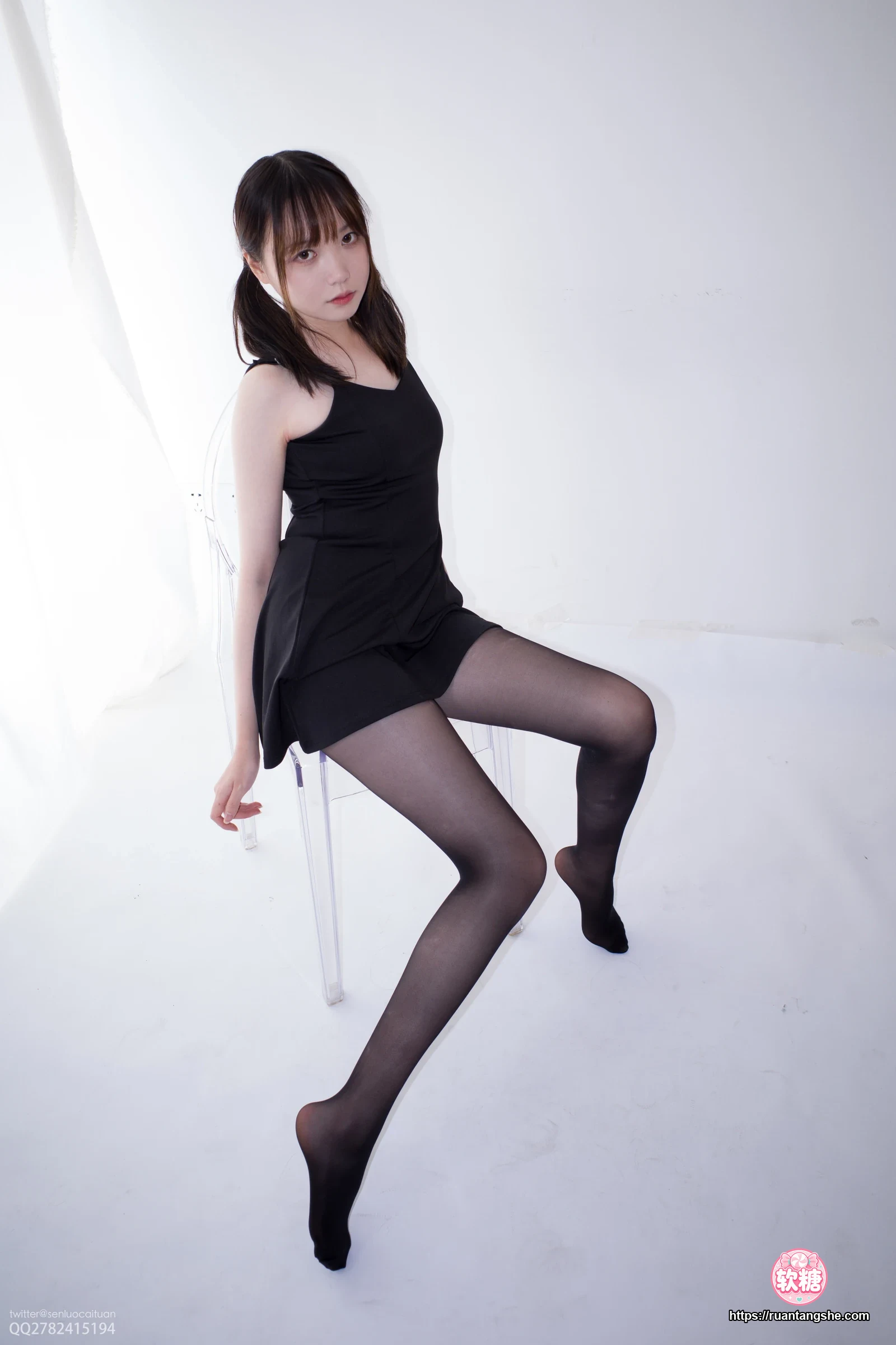 森萝财团 JKFUN-058 《黑涩现实》Aika