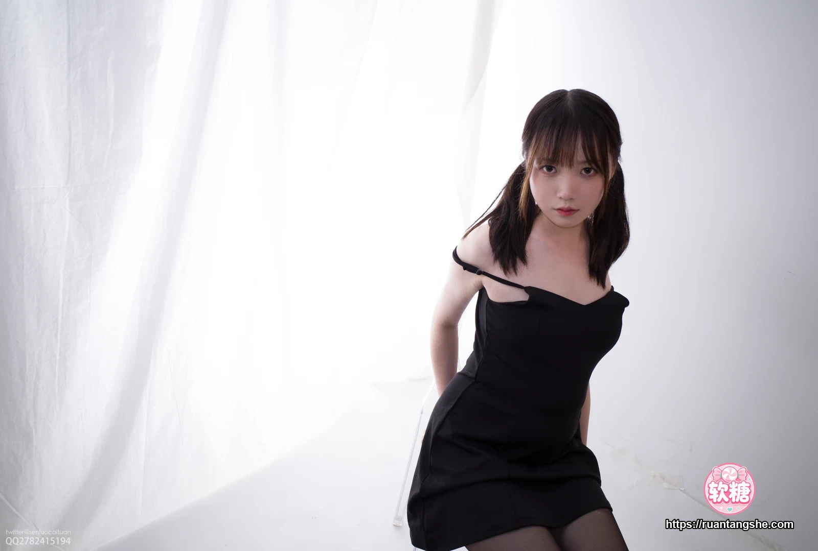 森萝财团 JKFUN-058 《黑涩现实》Aika