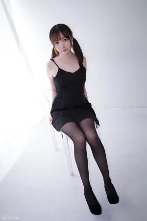 森萝财团《JKFUN-058 《黑涩现实》Aika》写真图集 117P+1V｜在线预览与图包下载