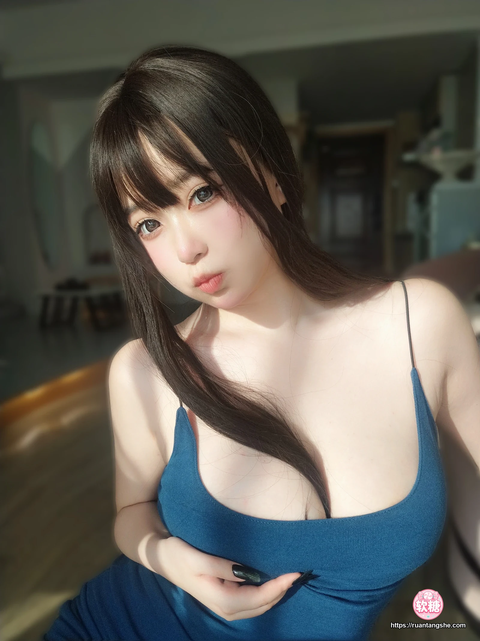 女主K 女主K NO.004 - 乘凉的姐姐