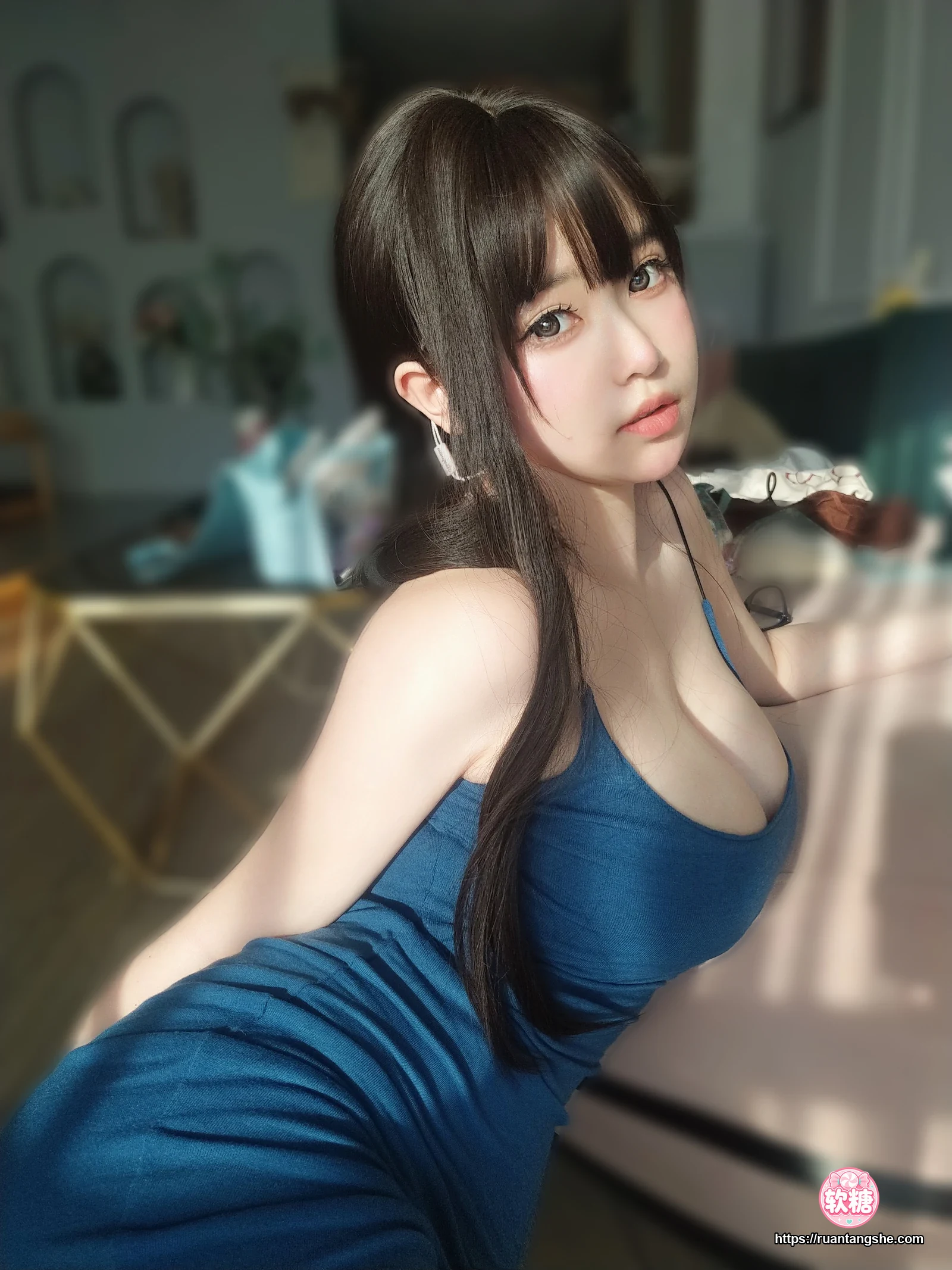 女主K 女主K NO.004 - 乘凉的姐姐
