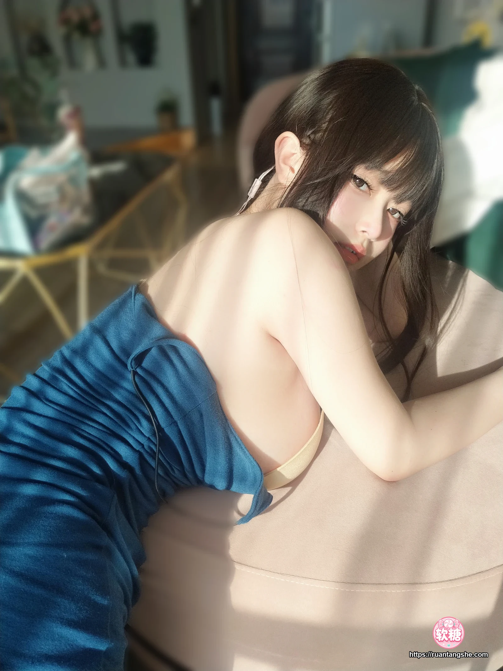 女主K 女主K NO.004 - 乘凉的姐姐