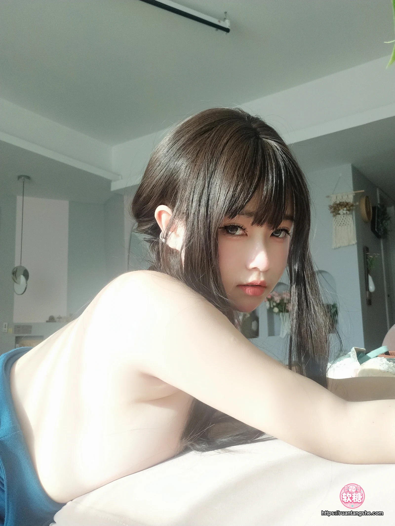 女主K 女主K NO.004 - 乘凉的姐姐
