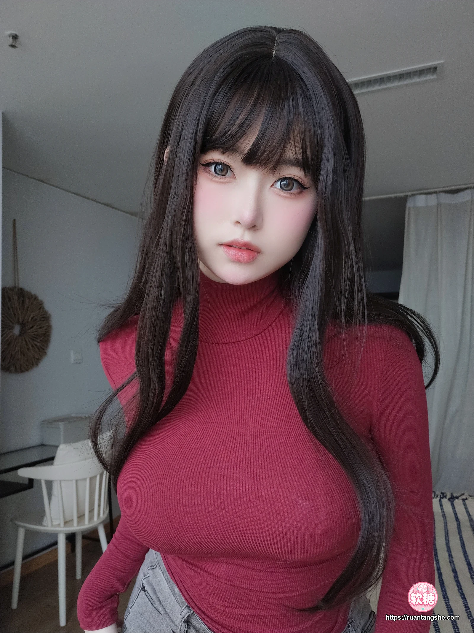 女主K 女主K NO.010 - 红色毛衣的丰满妹妹