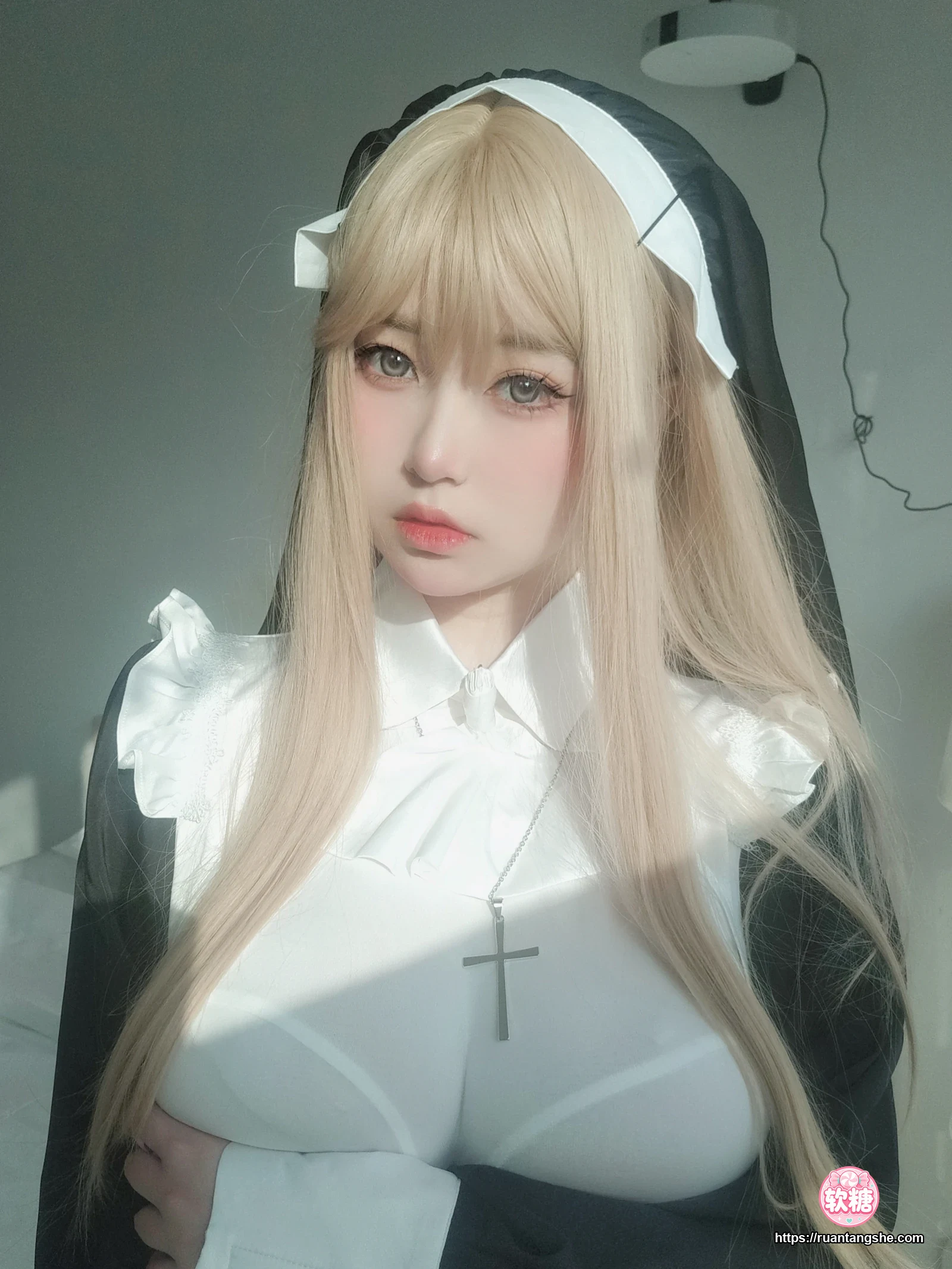 女主K 女主K NO.018 - 修女