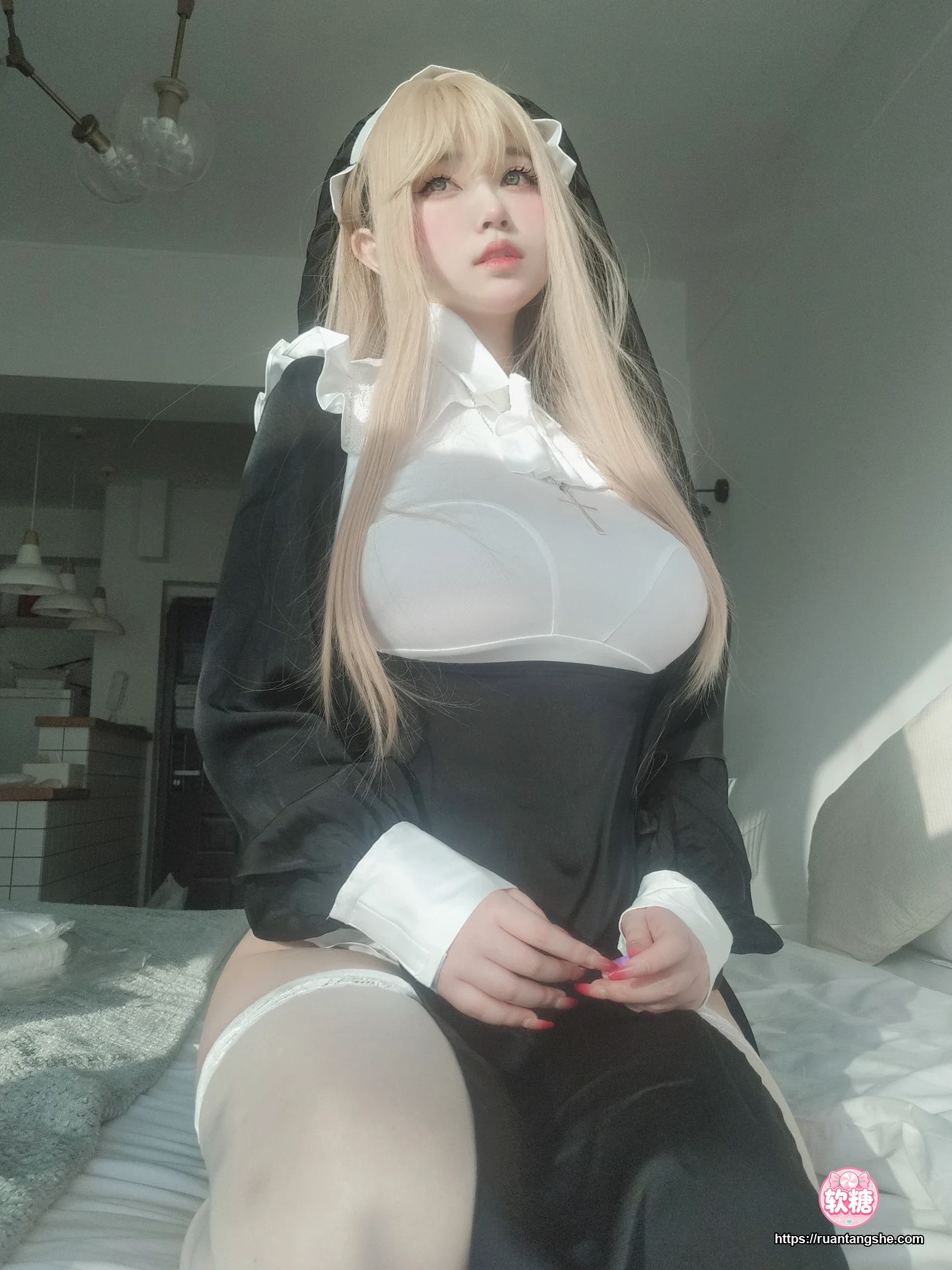 女主K 女主K NO.018 - 修女