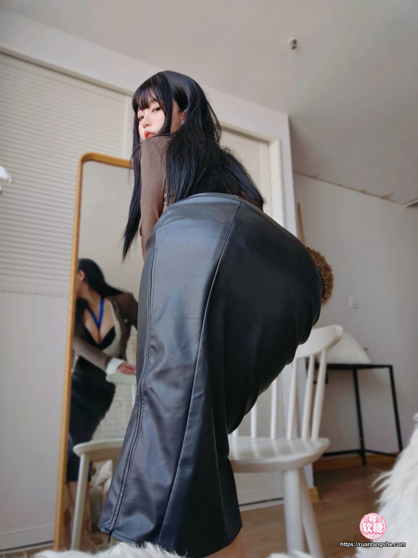女主K 女主K NO.023 - 上司的秘密