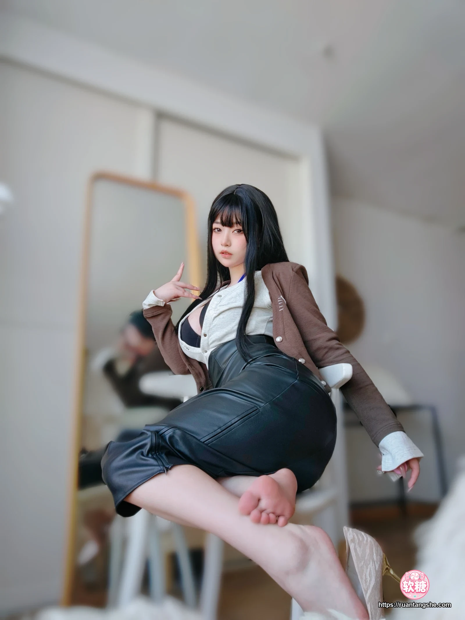 女主K 女主K NO.023 - 上司的秘密