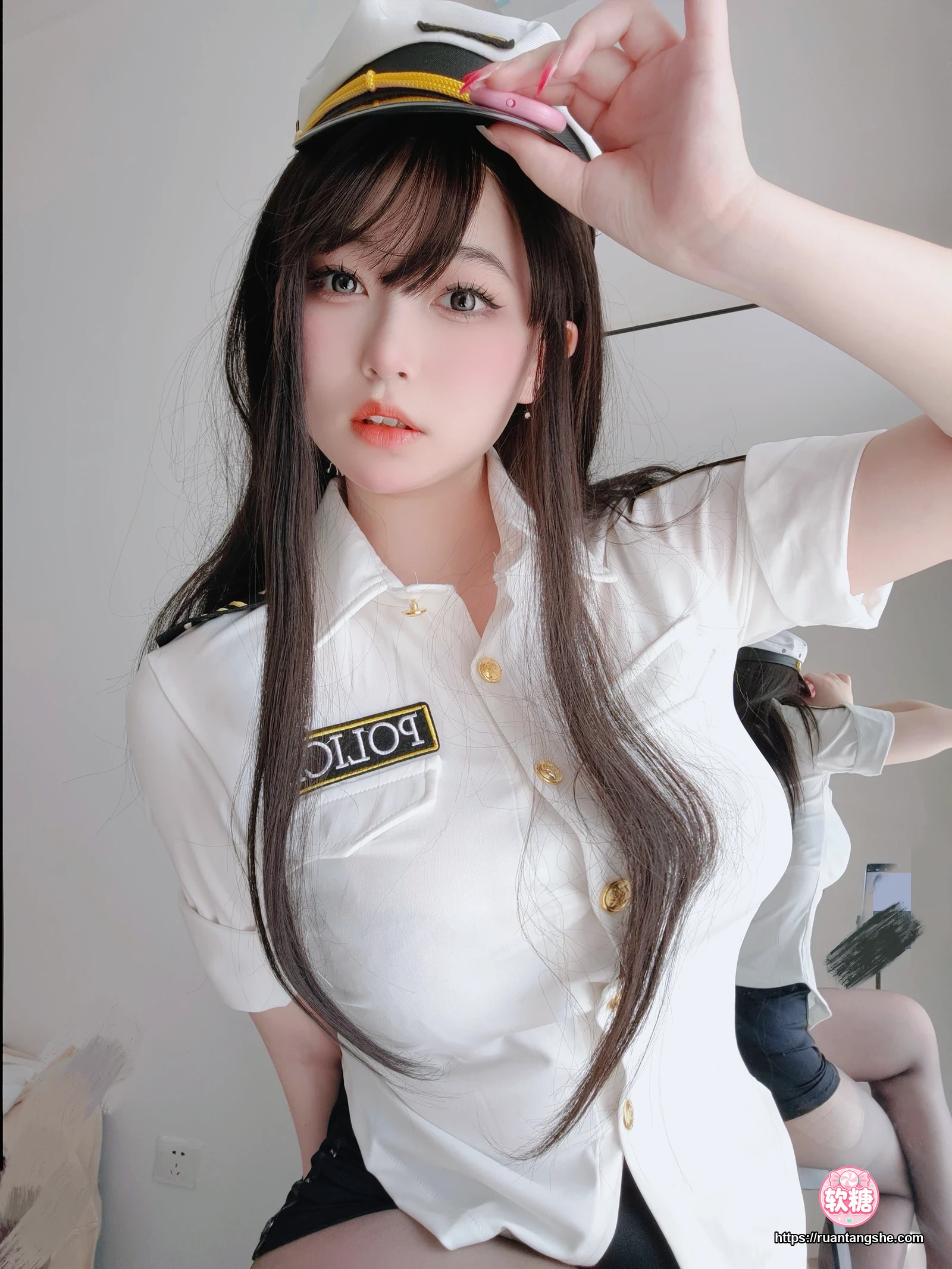 女主K 女主K NO.024 - 新任部下