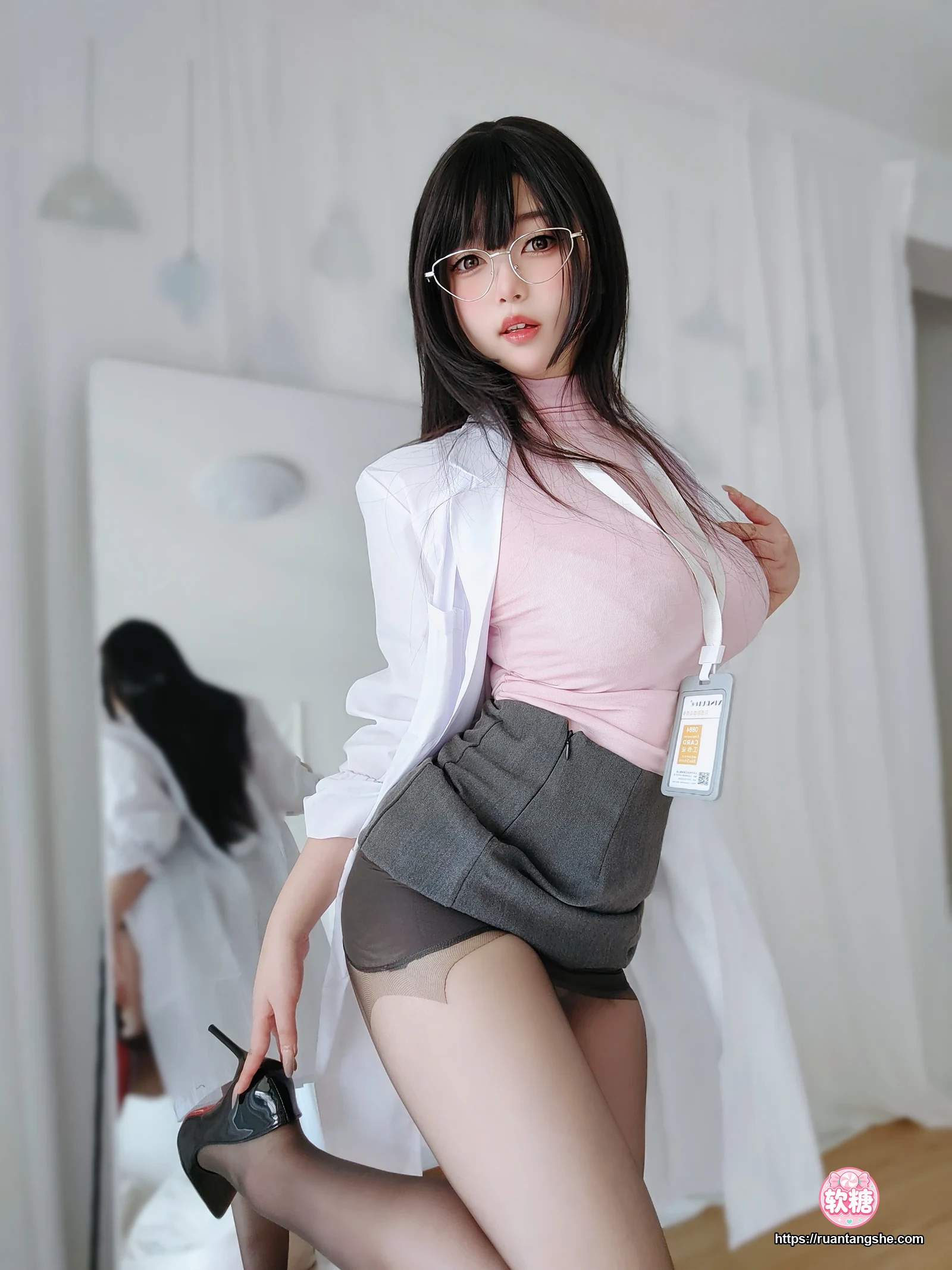 女主K 女主K NO.027 - 保健医师