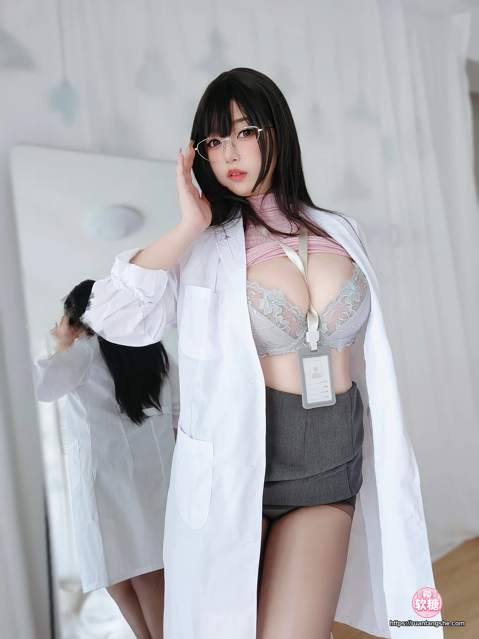 女主K 女主K NO.027 - 保健医师