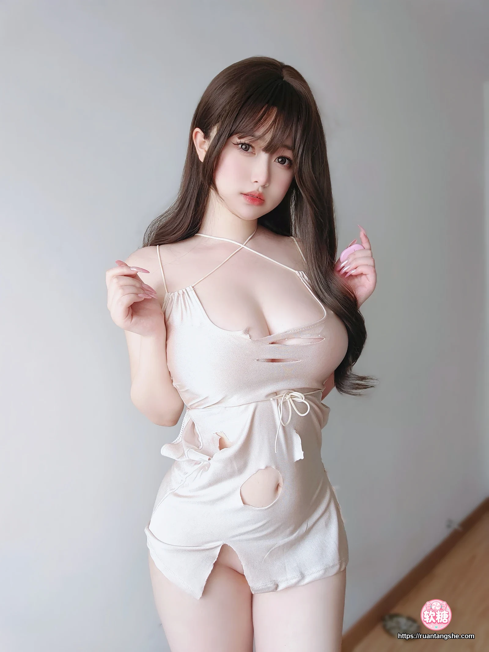 女主K 女主K NO.032 - 人妻的秘密