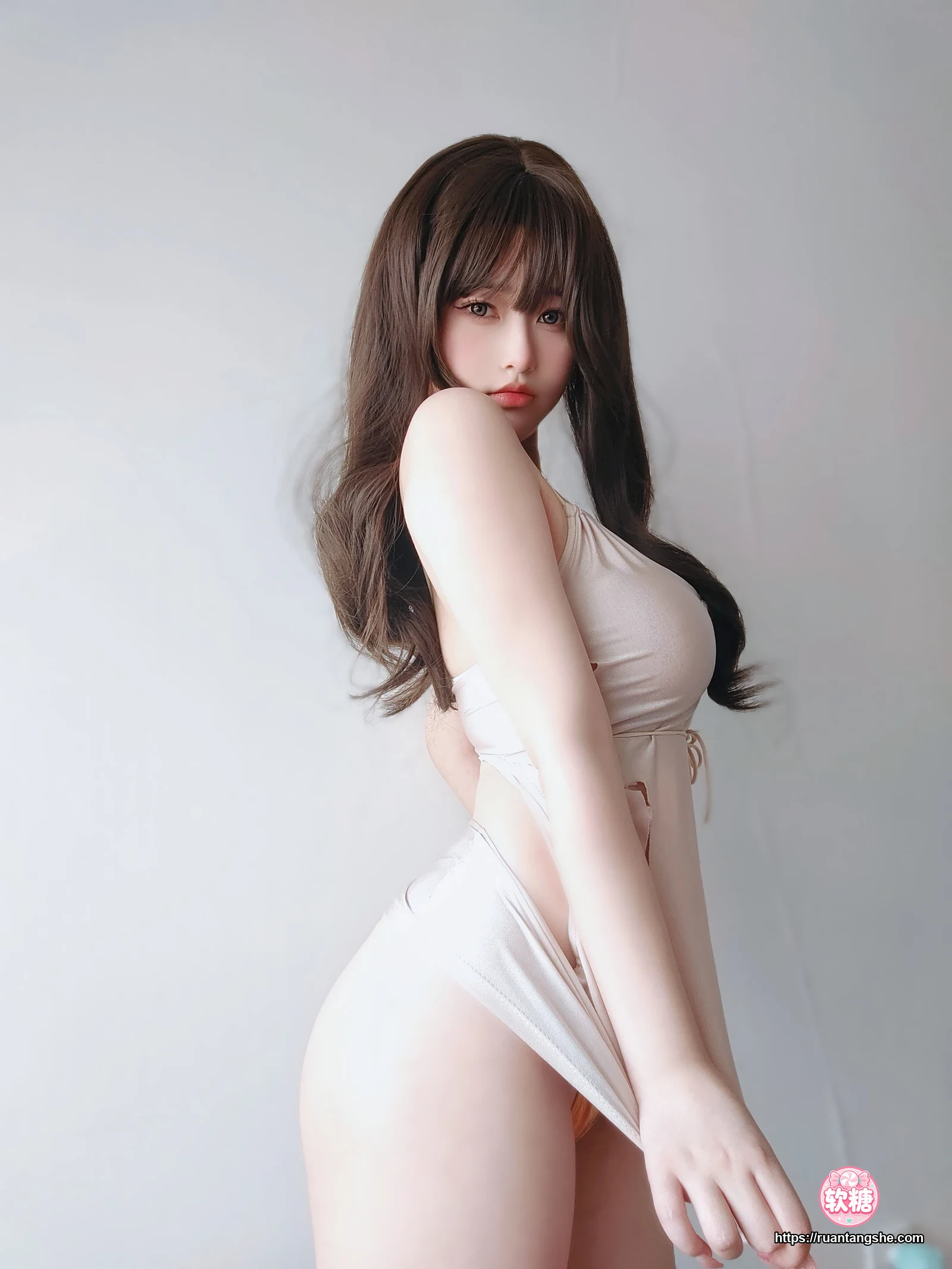 女主K 女主K NO.032 - 人妻的秘密