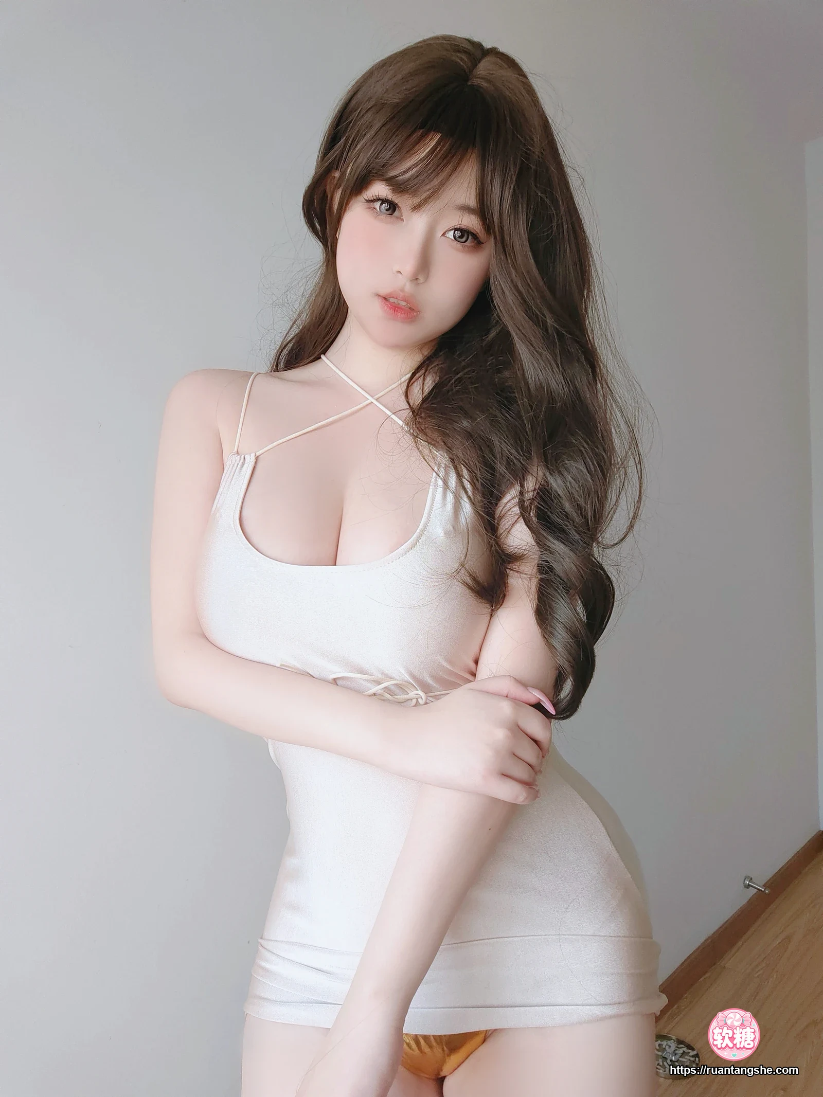 女主K 女主K NO.032 - 人妻的秘密