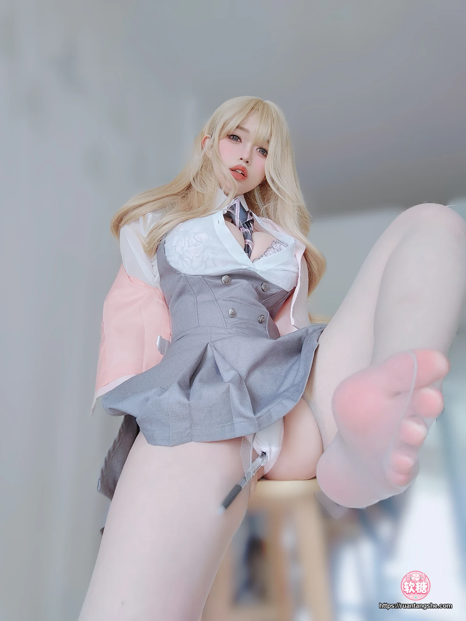 女主K 女主K NO.042 - 催眠傲娇的前辈