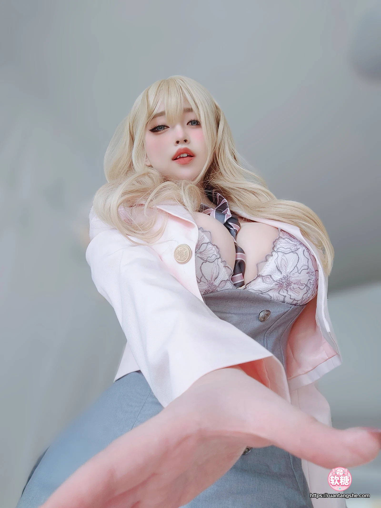 女主K 女主K NO.042 - 催眠傲娇的前辈
