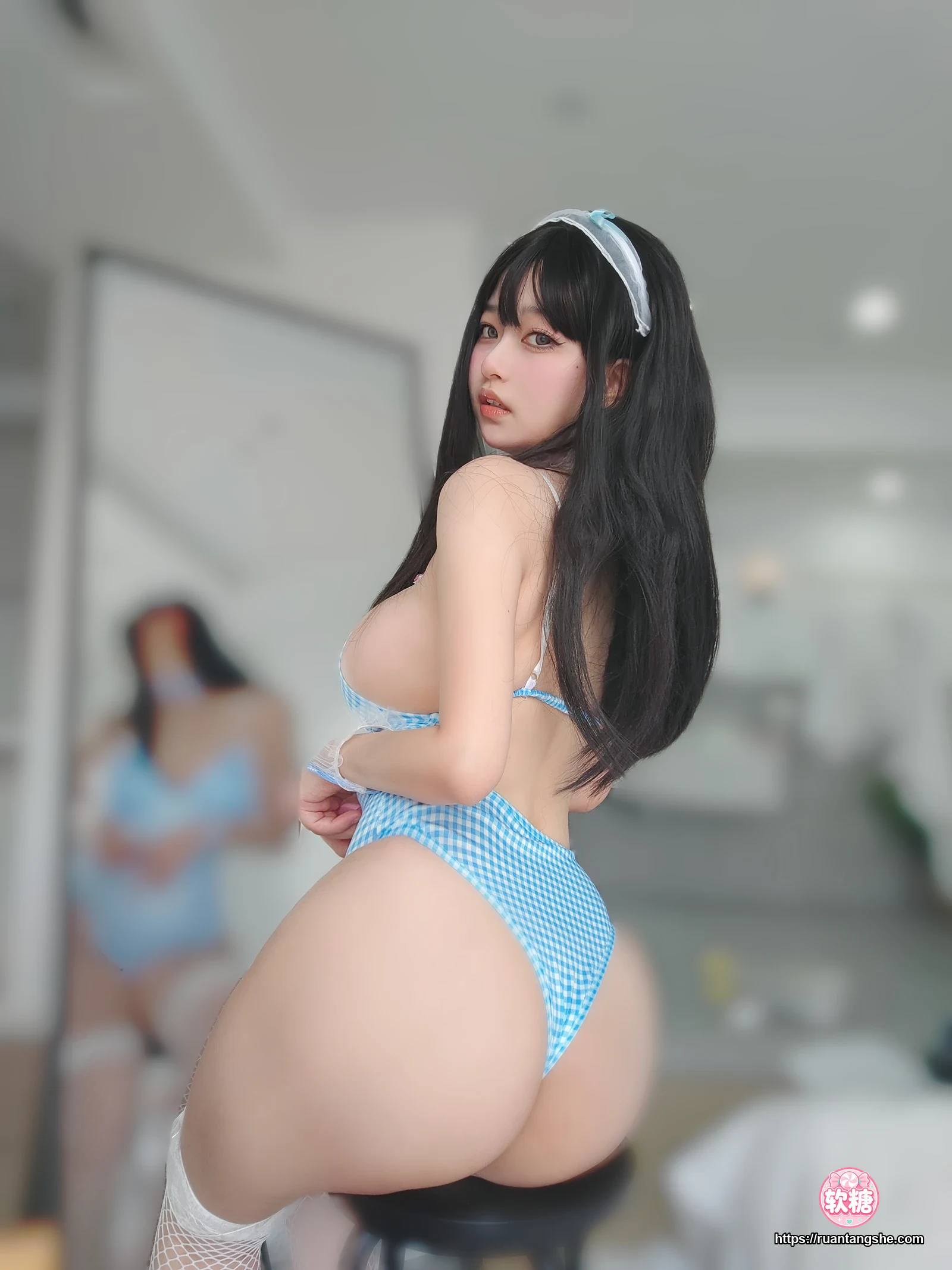 女主K 女主K NO.044 - 蓝色泳装女仆