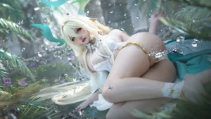 阿薰kaOri《碧蓝航线 金狮》写真图集 209P+6V｜在线预览与图包下载