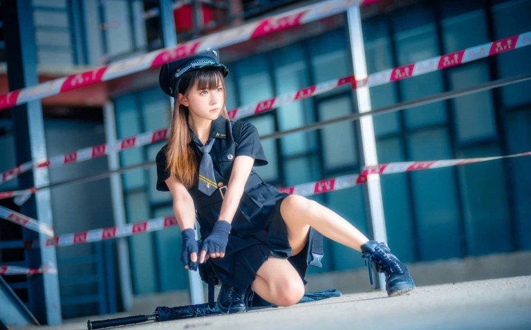 Kitaro_绮太郎《警 制服》写真图集 14P｜在线预览与图包下载