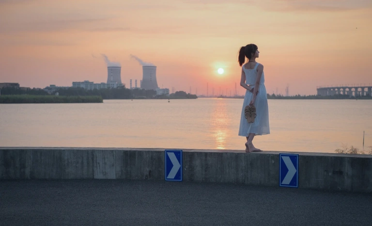 Kitaro_绮太郎《少女感》写真图集 17P｜在线预览与图包下载