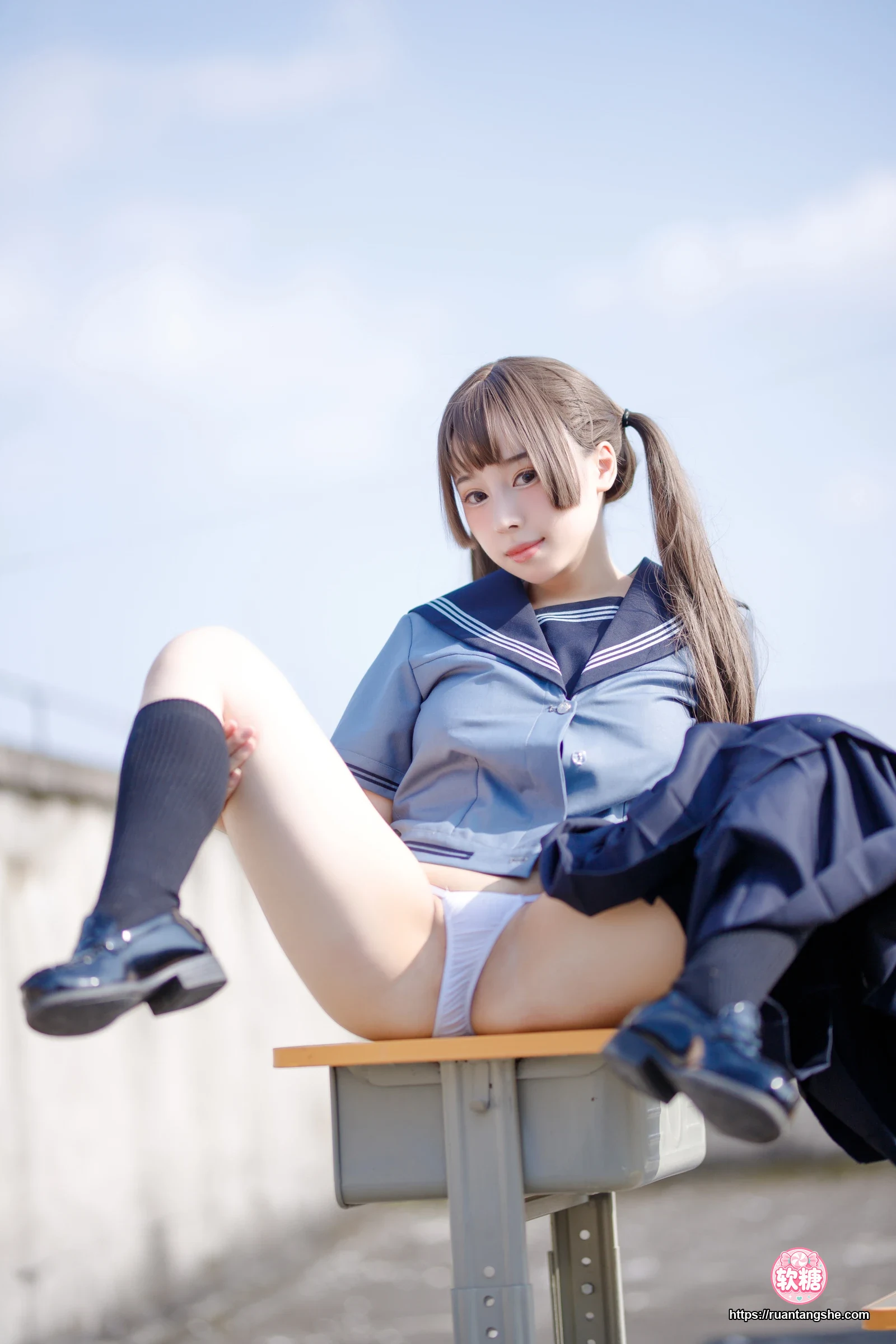 胡桃Kurumi 胡桃 NO.004 - 天台的爱之告白