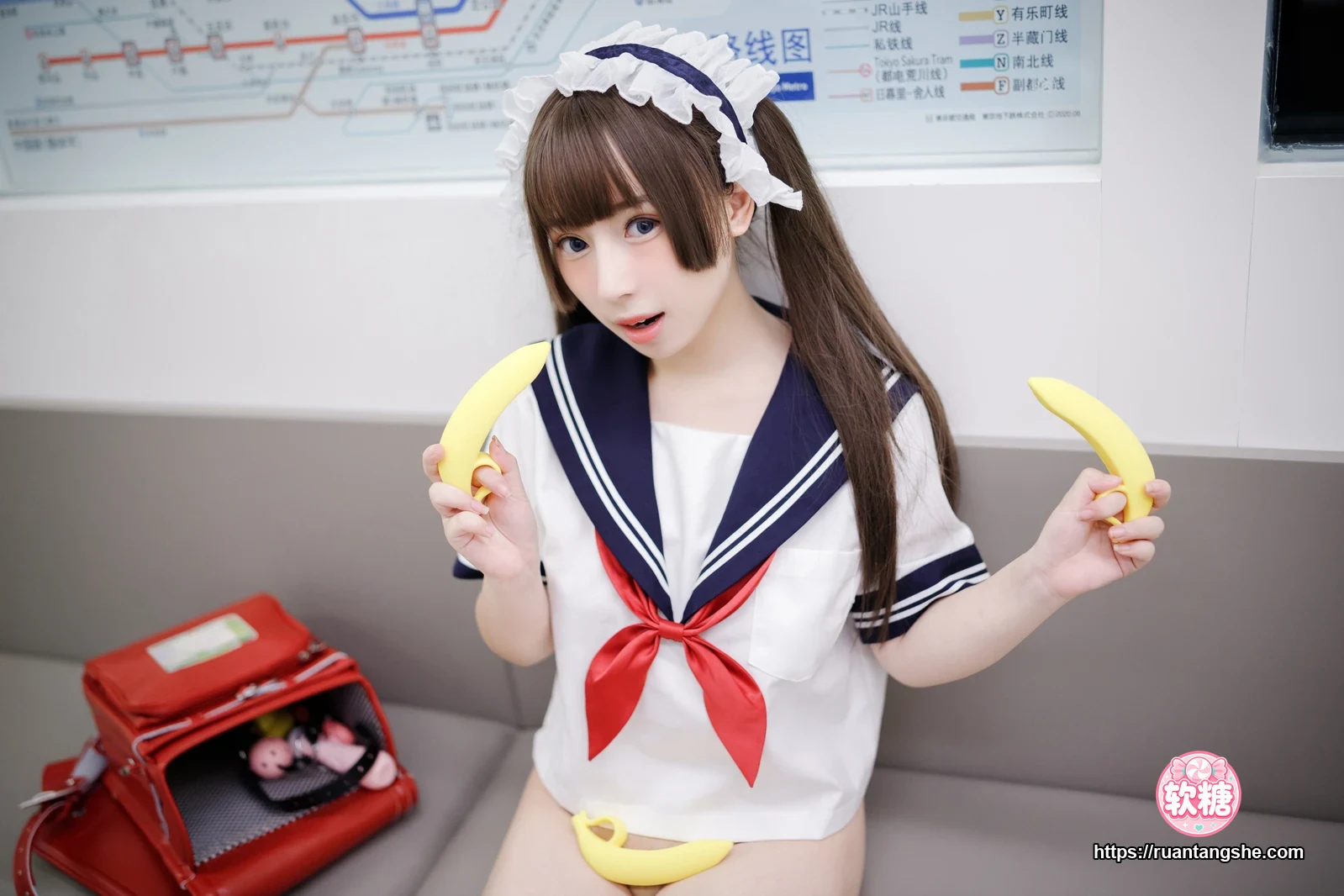 胡桃Kurumi 胡桃 NO.031 - 电车痴女