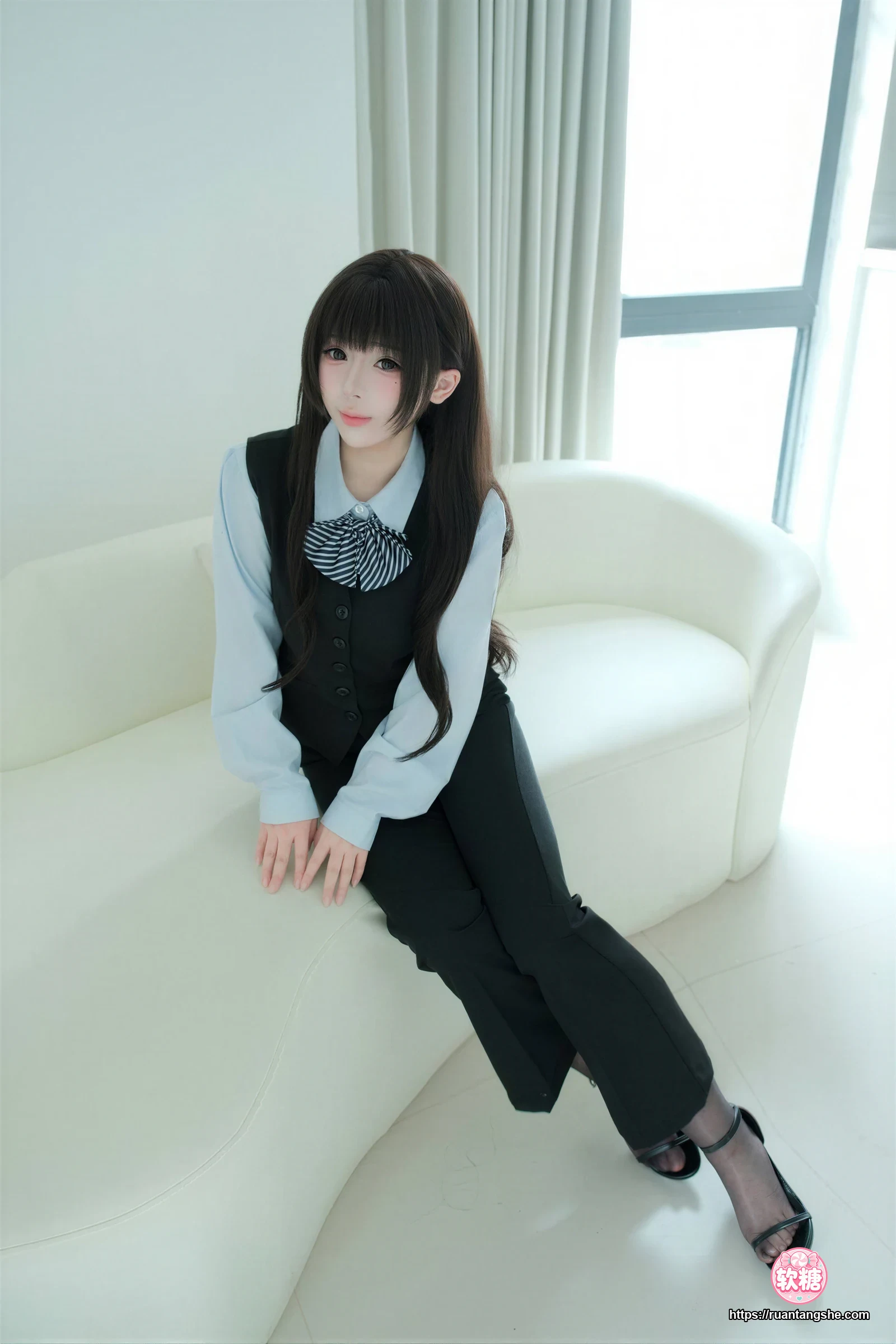 胡桃Kurumi 胡桃 NO.037 - 裤里丝的秘密
