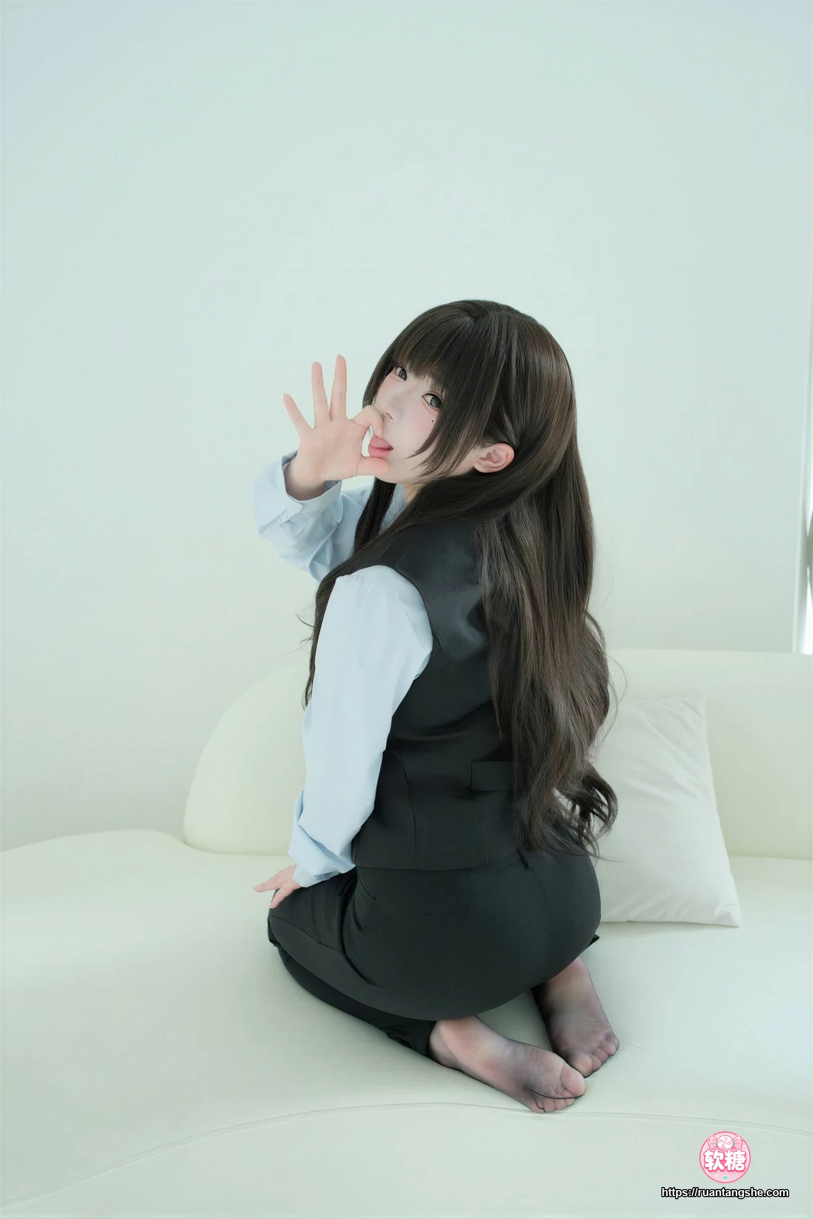 胡桃Kurumi 胡桃 NO.037 - 裤里丝的秘密