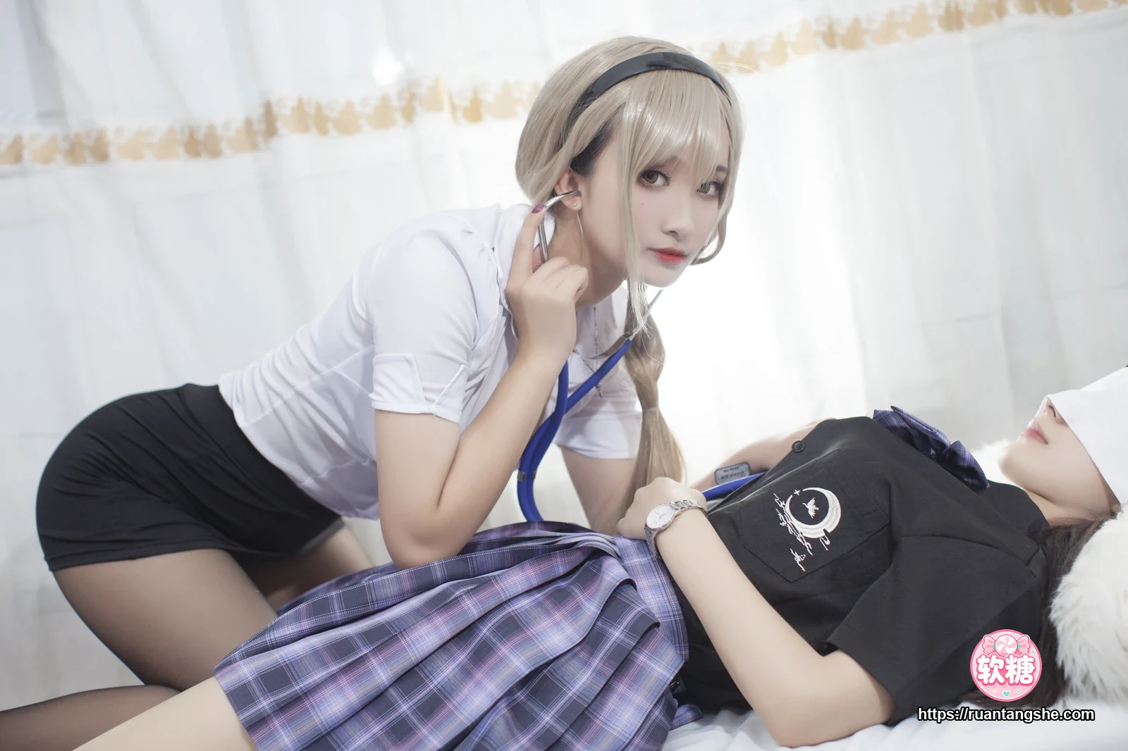 洛璃LoLiSAMA 洛璃LoLiSAMA NO.005 - 实习医生伊格